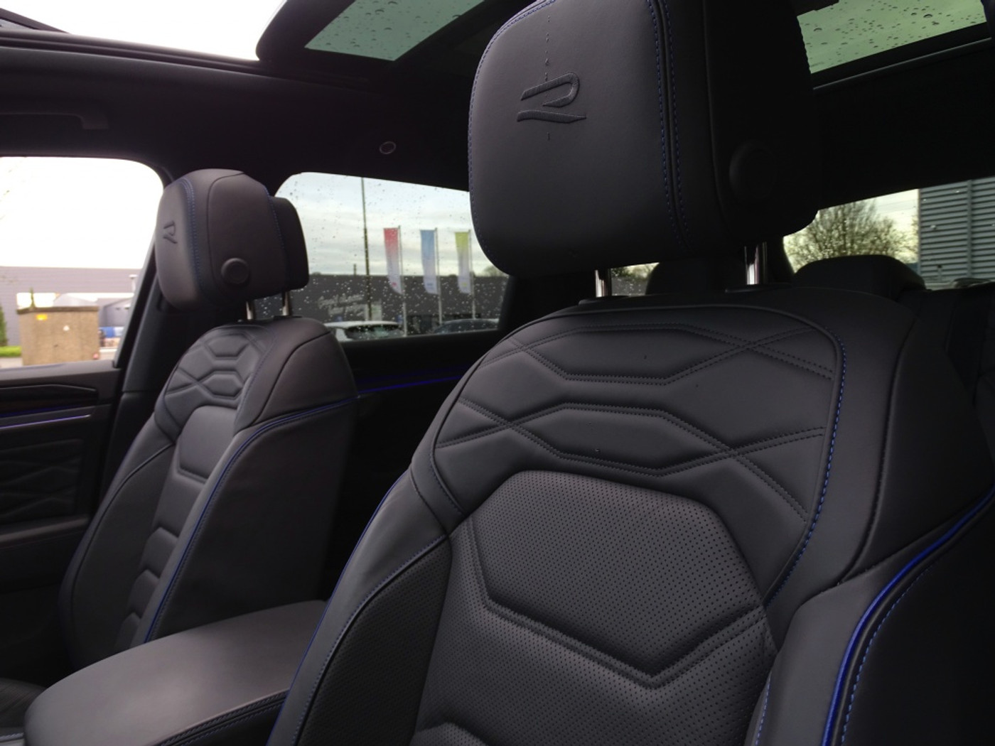 Foto van Volkswagen Touareg R