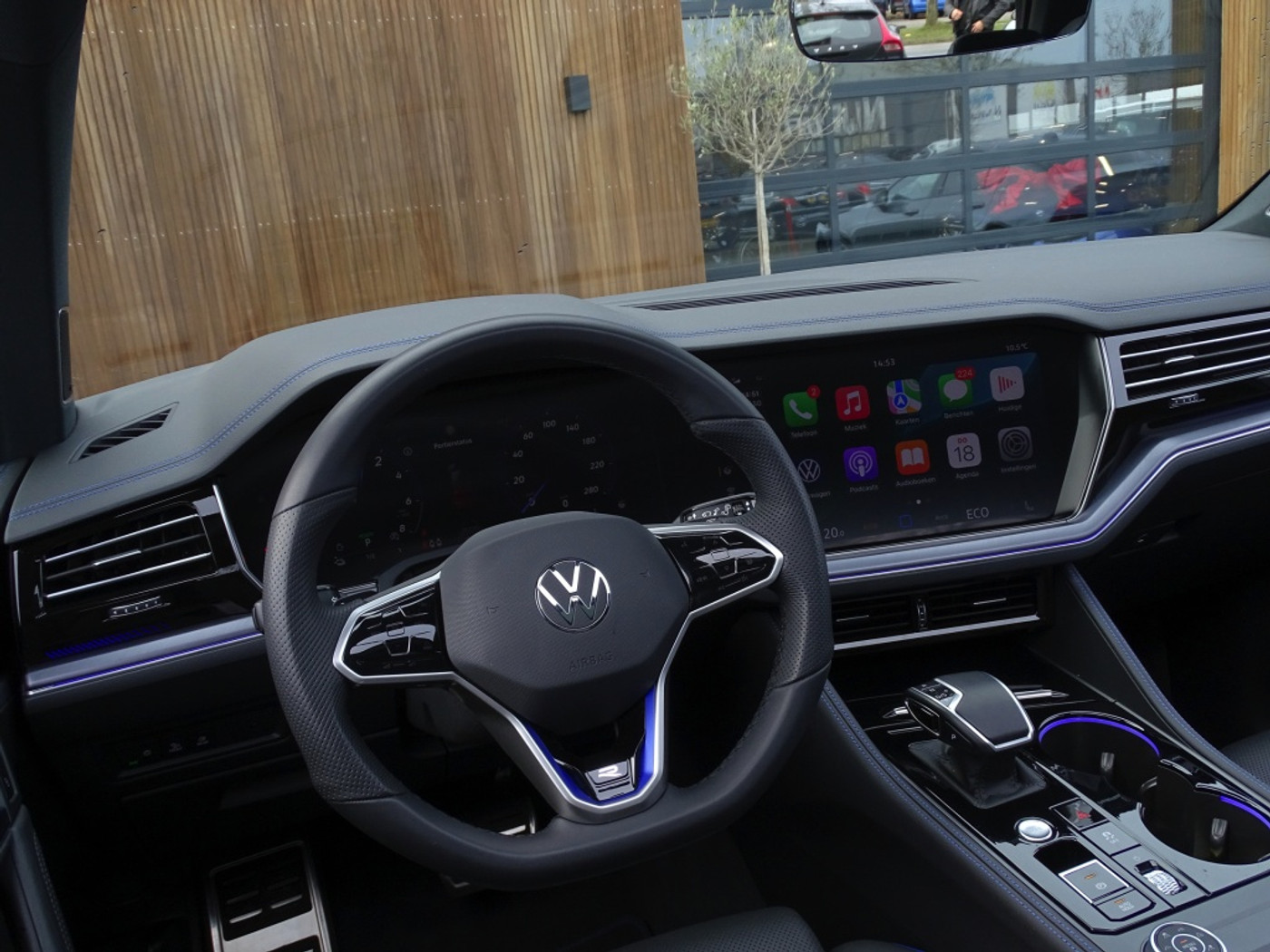 Foto van Volkswagen Touareg R
