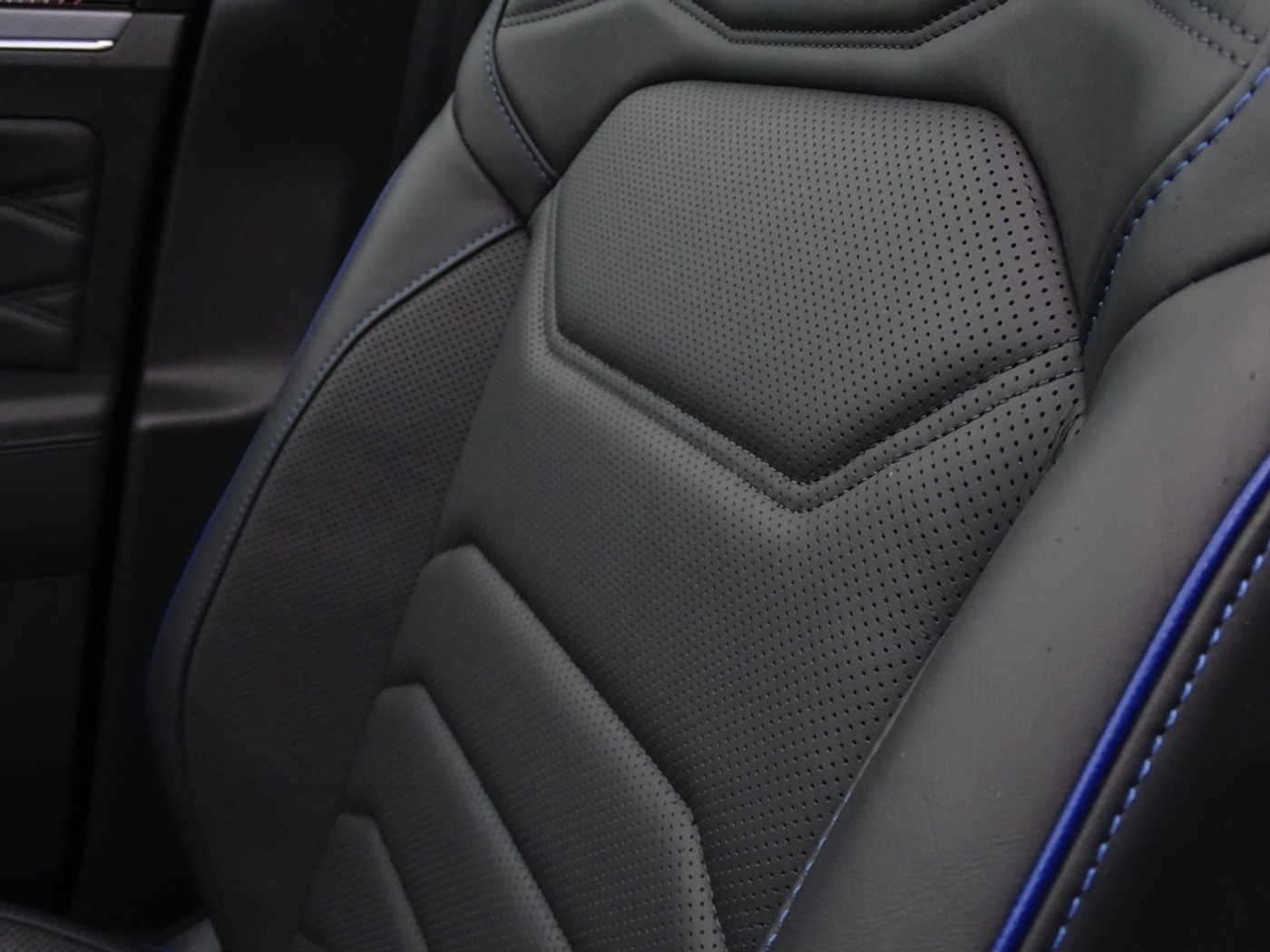 Foto van Volkswagen Touareg R