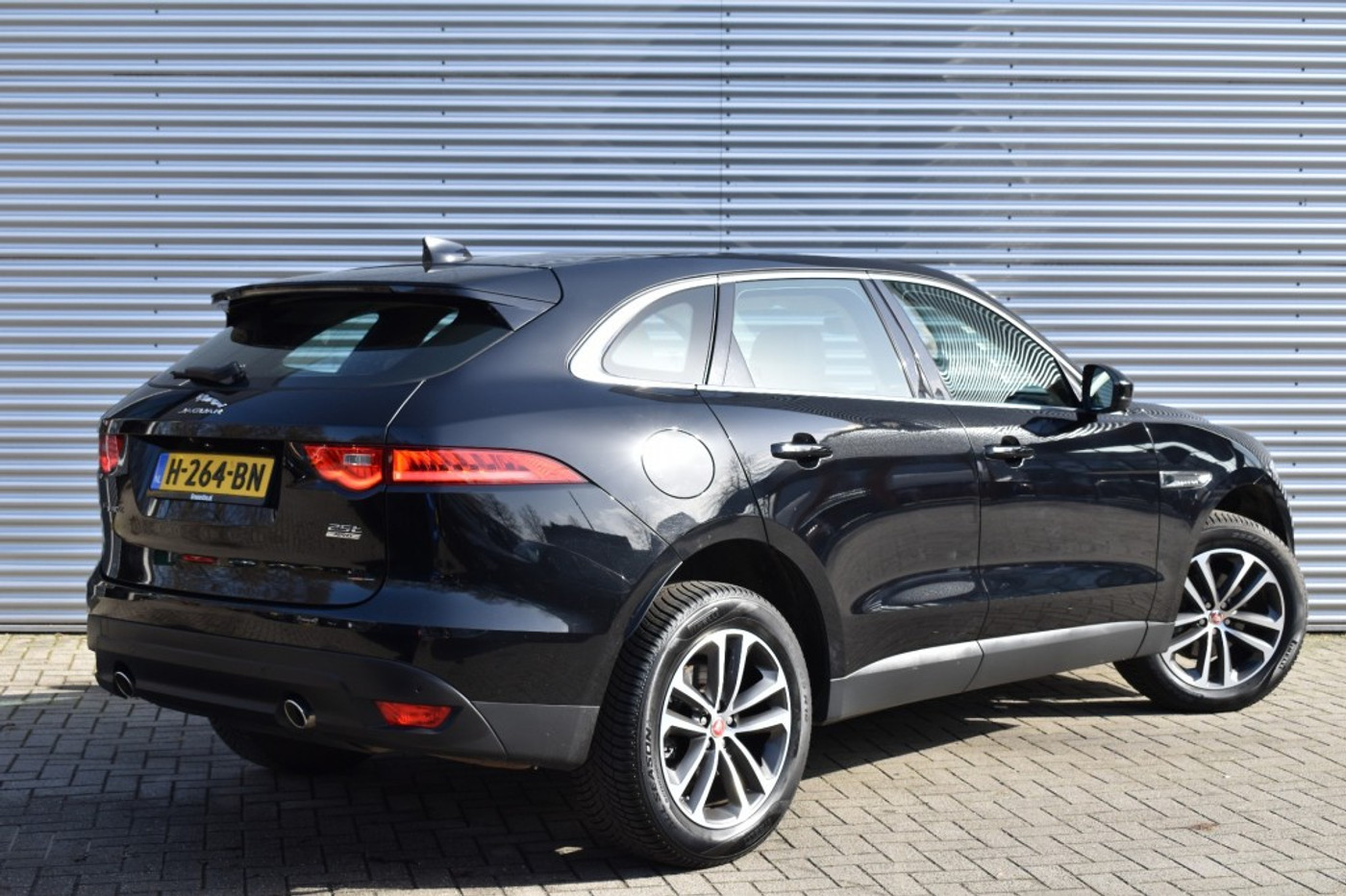 Foto van Jaguar F-pace