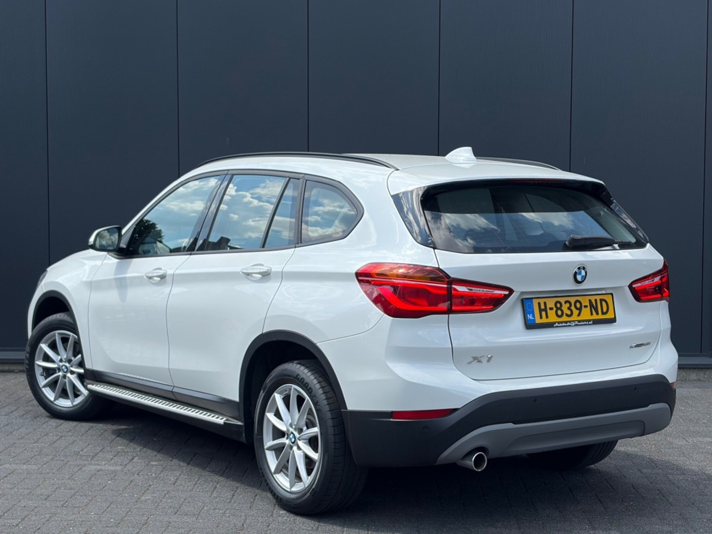 Foto van BMW X1 Sdrive18i