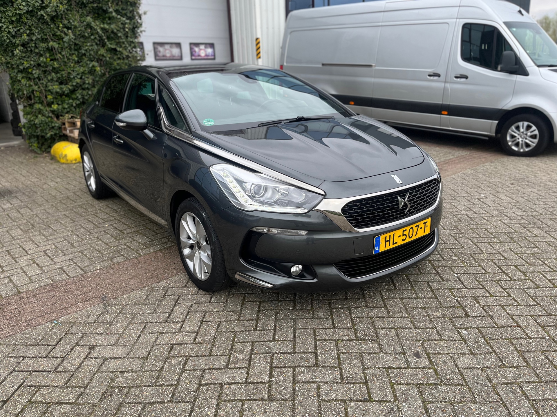 Foto van DS DS 5