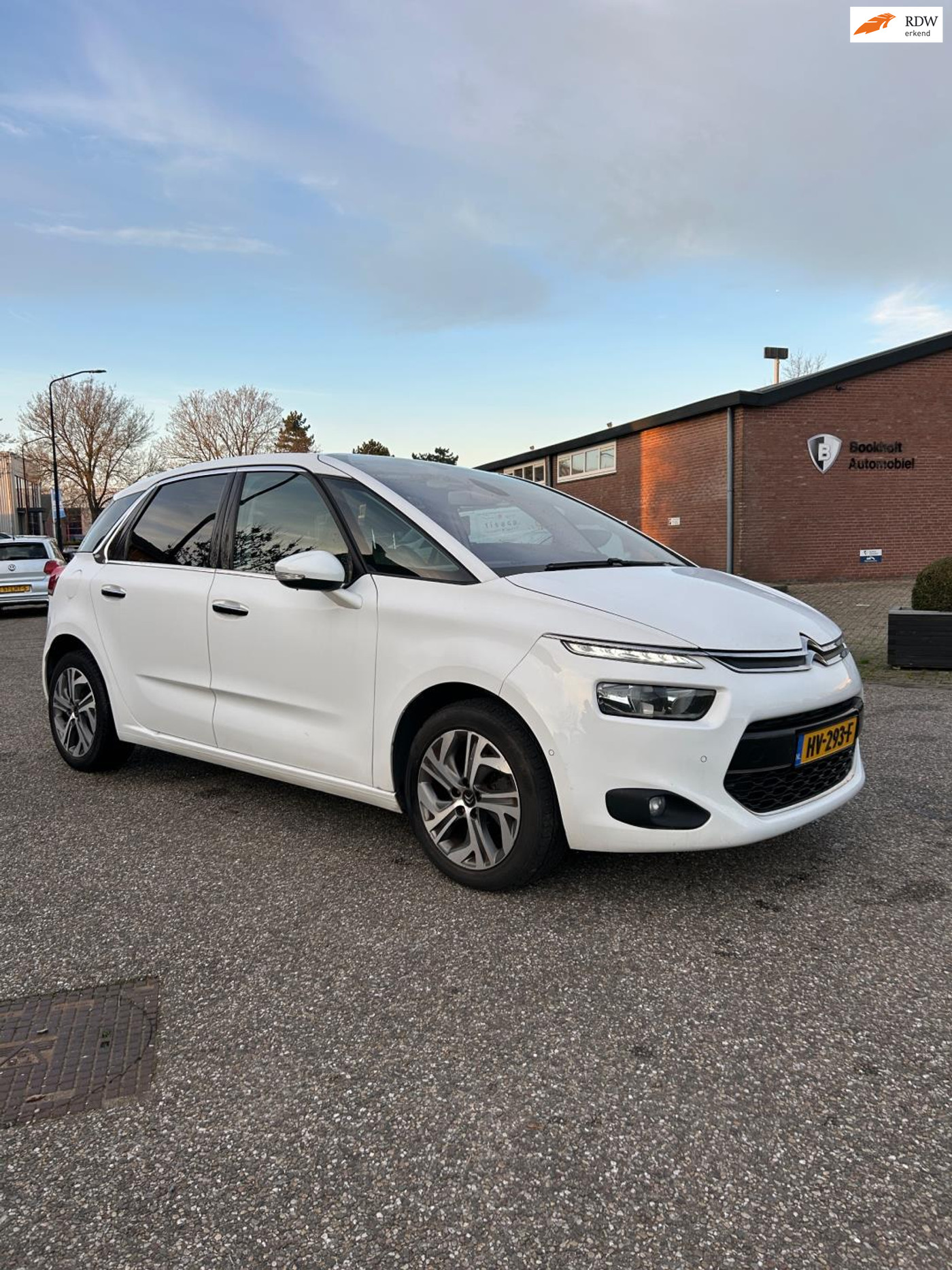 Citroen C4 Picasso 1.6 e-THP Business Full Option | Automaat 2016 - voorkant