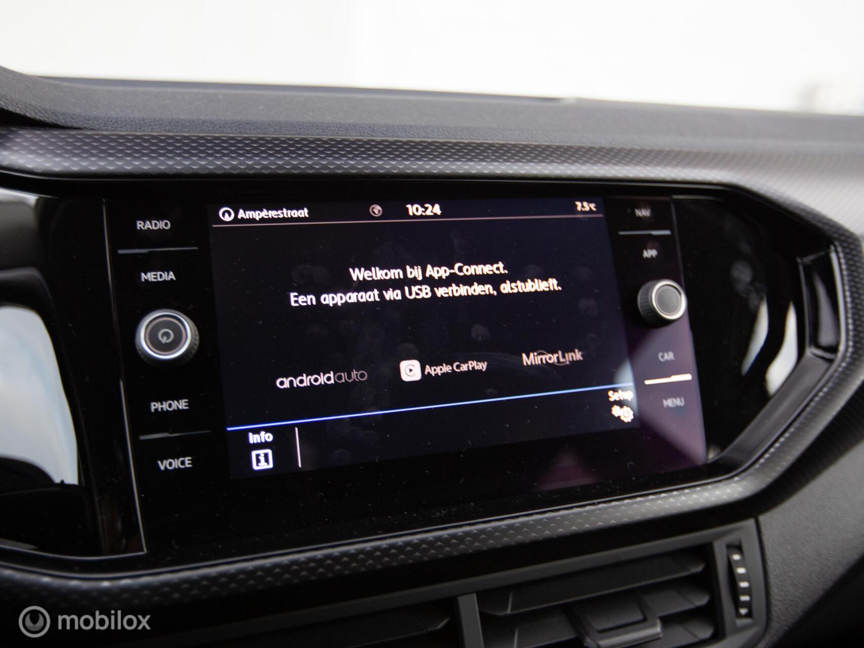 Foto van Volkswagen T-cross