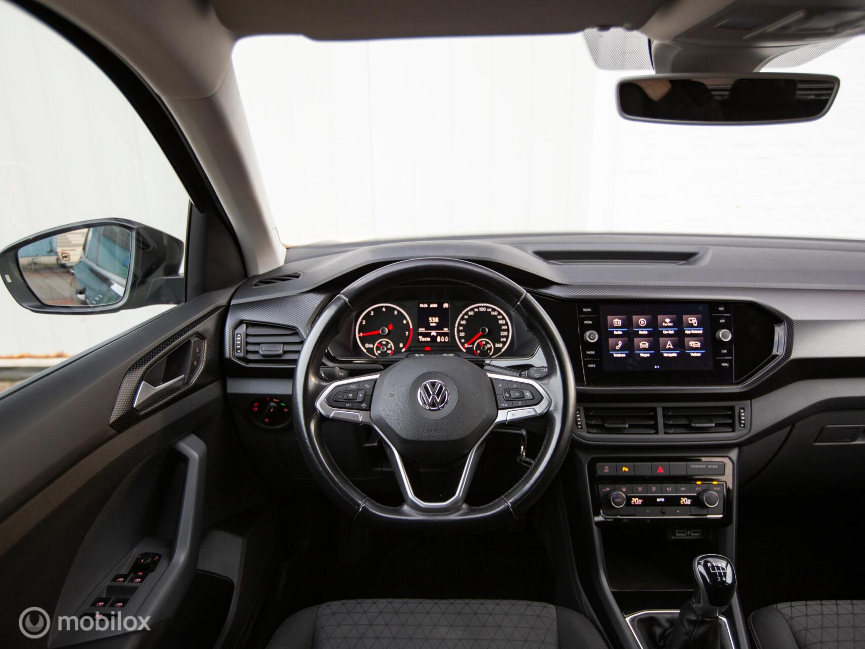 Foto van Volkswagen T-cross