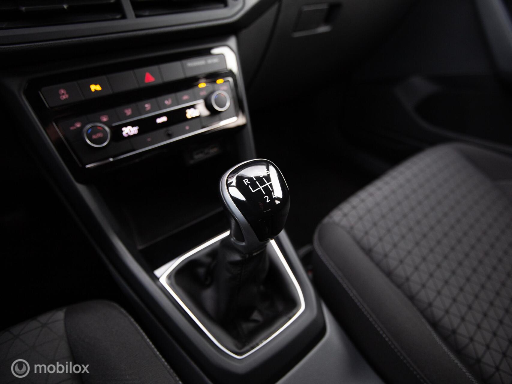 Foto van Volkswagen T-cross
