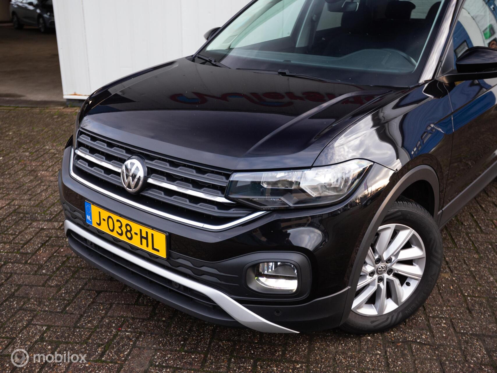 Foto van Volkswagen T-cross