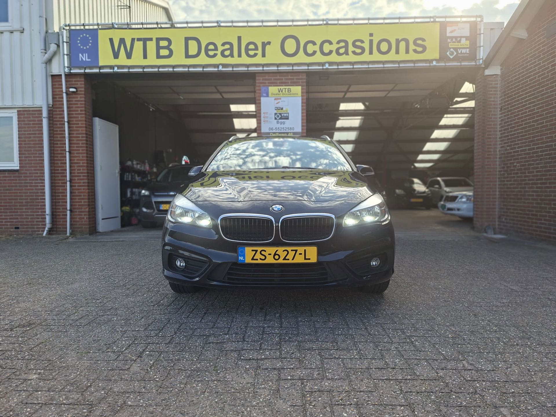 Foto van BMW 218i Active Tourer