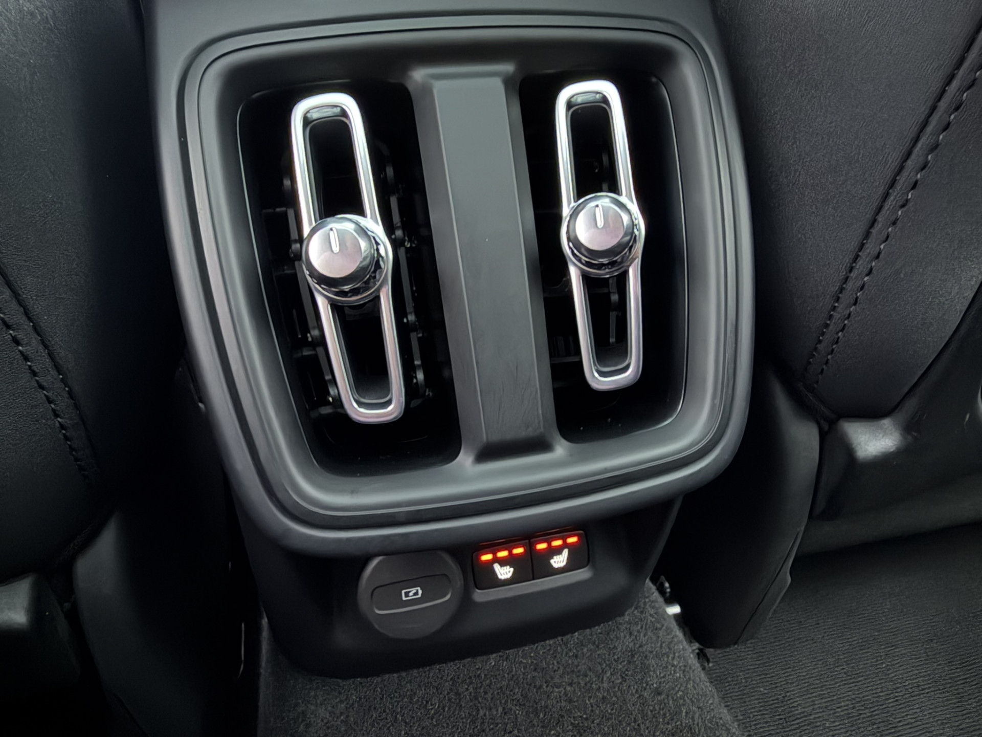 Foto van Polestar 2