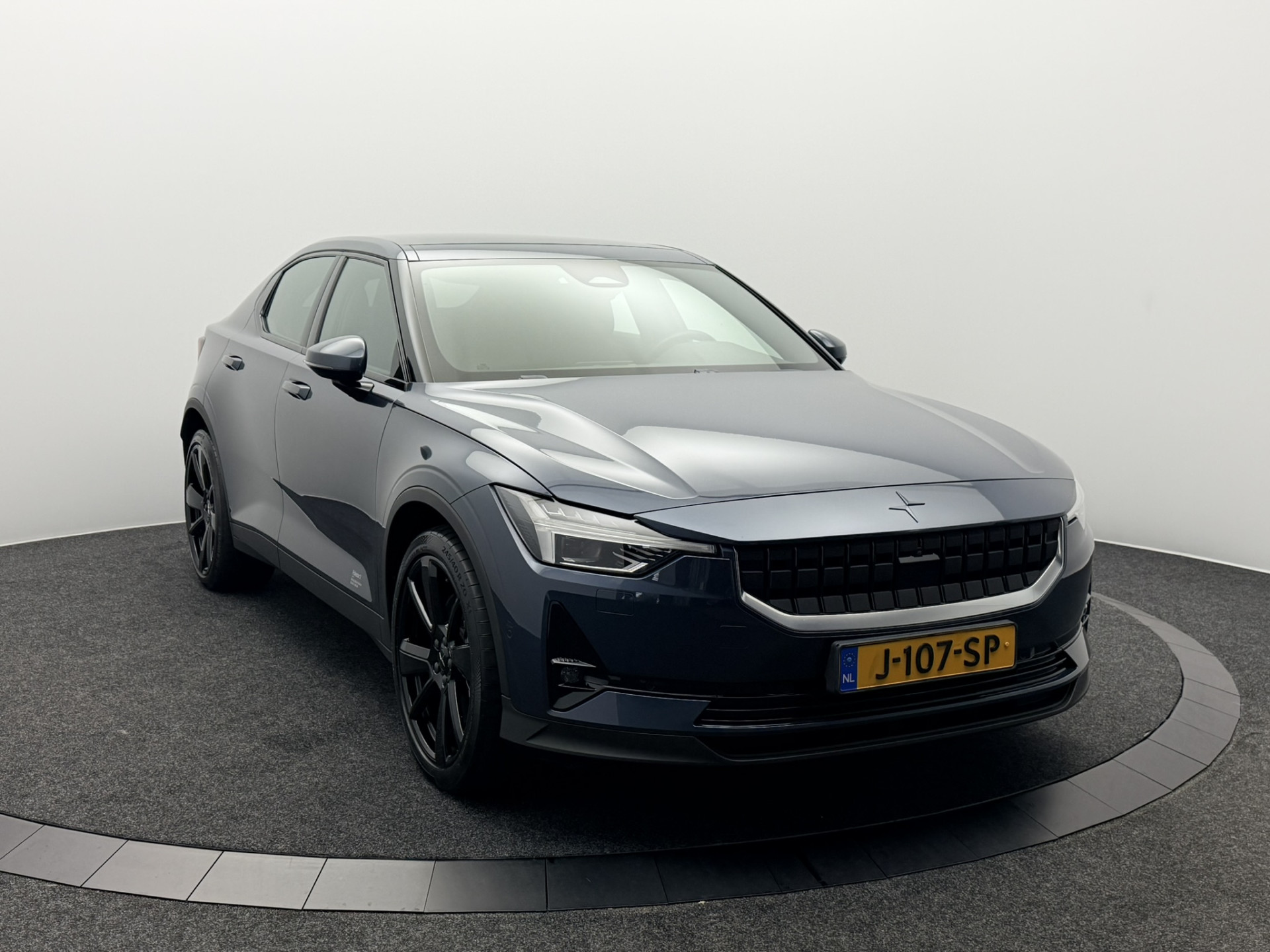 Foto van Polestar 2