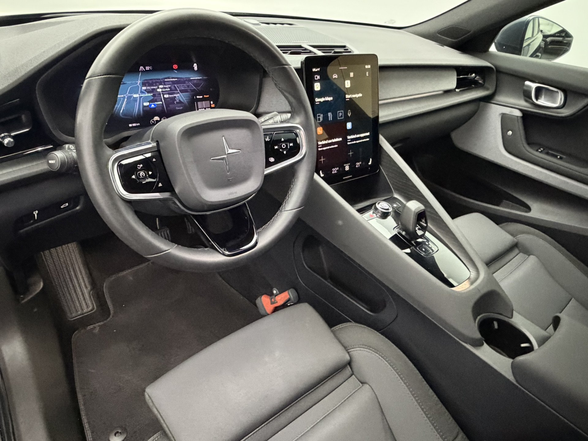 Foto van Polestar 2