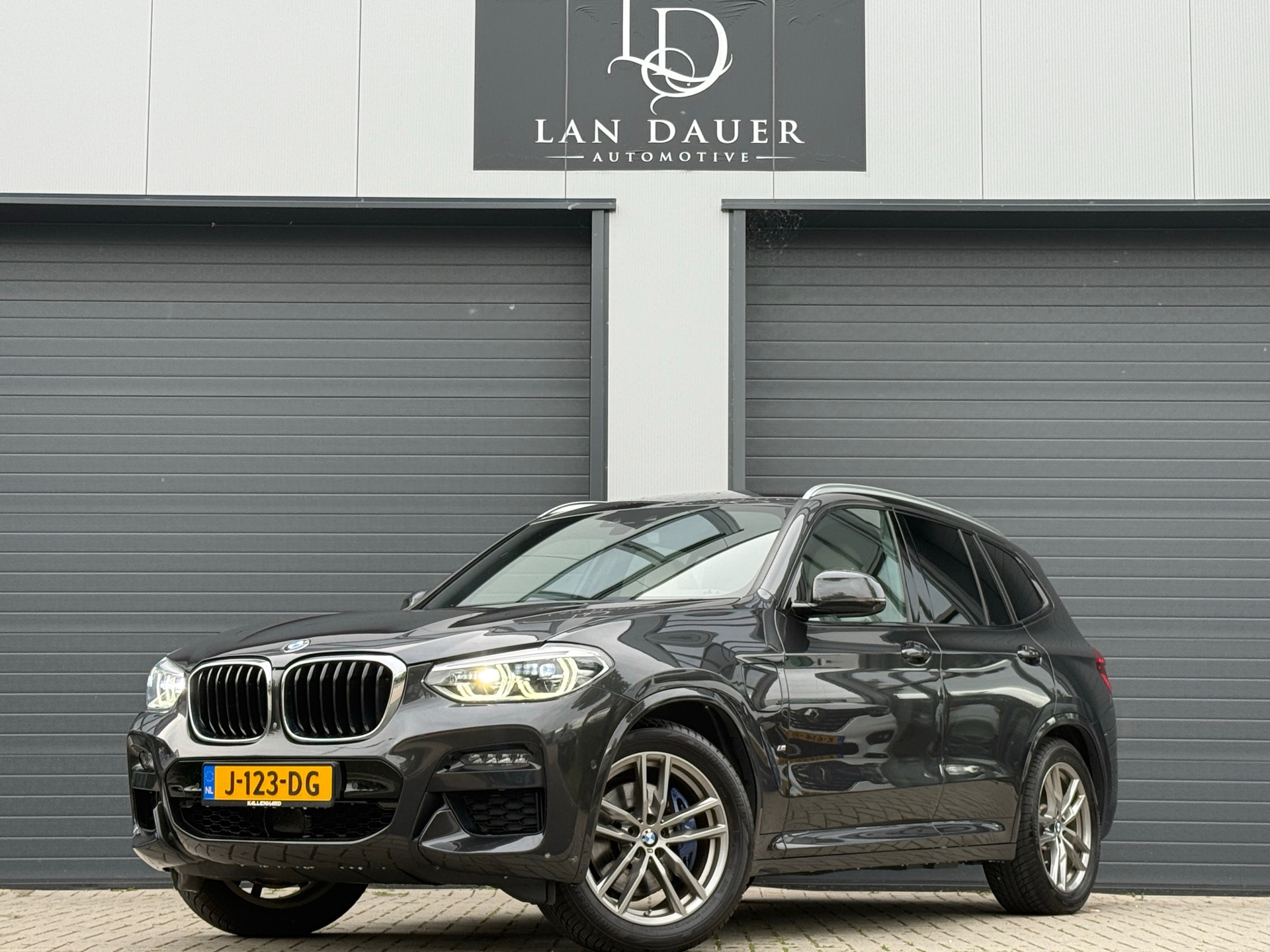 BMW X3 xDrive30e eDrive Edition 2020 - voorkant