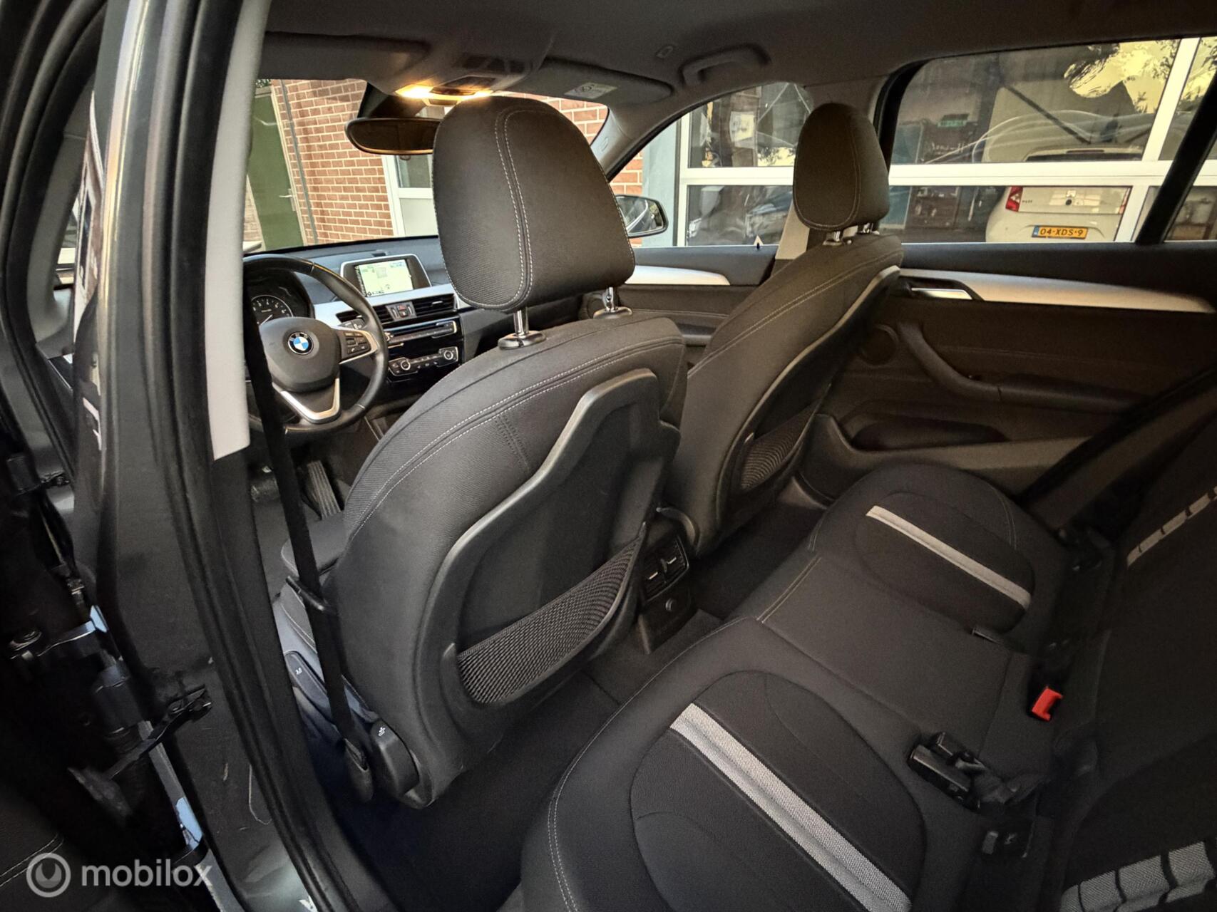 Foto van BMW X1 Sdrive20i