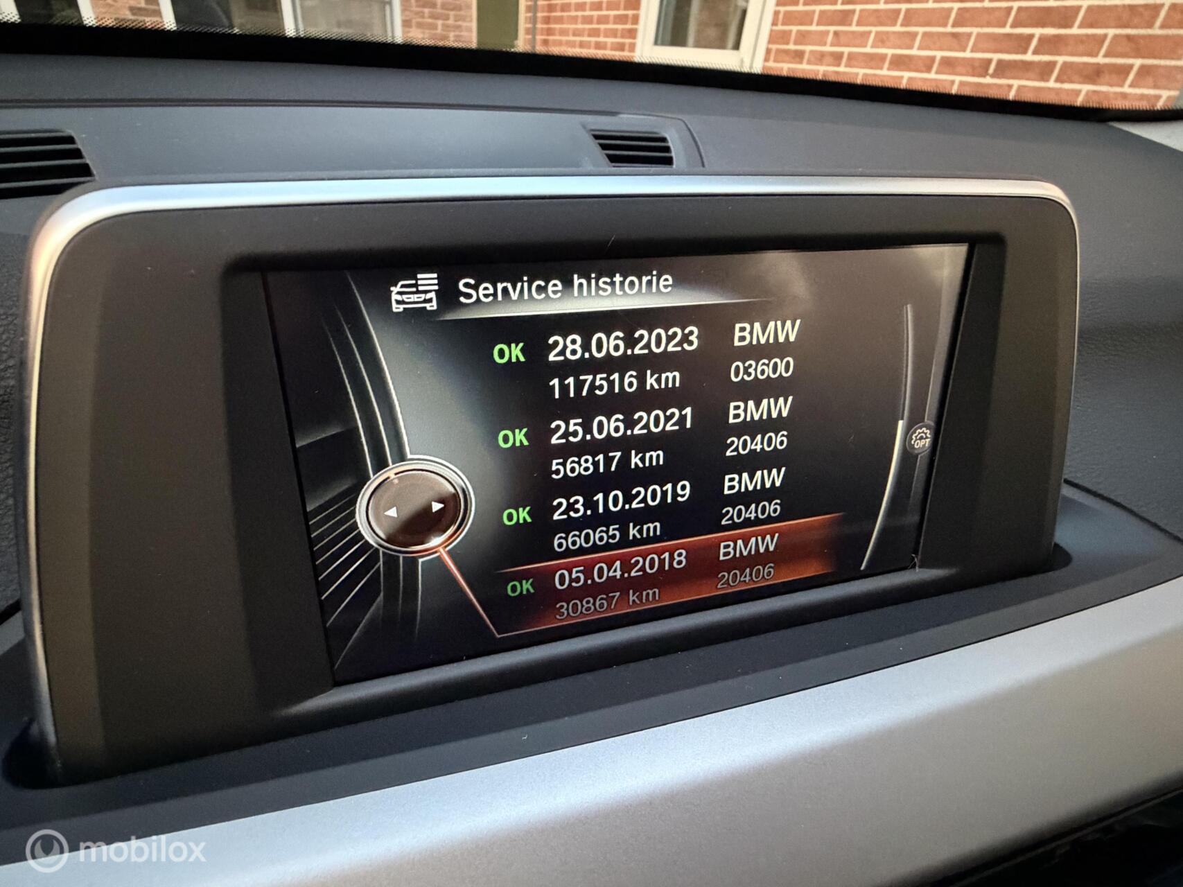 Foto van BMW X1 Sdrive20i
