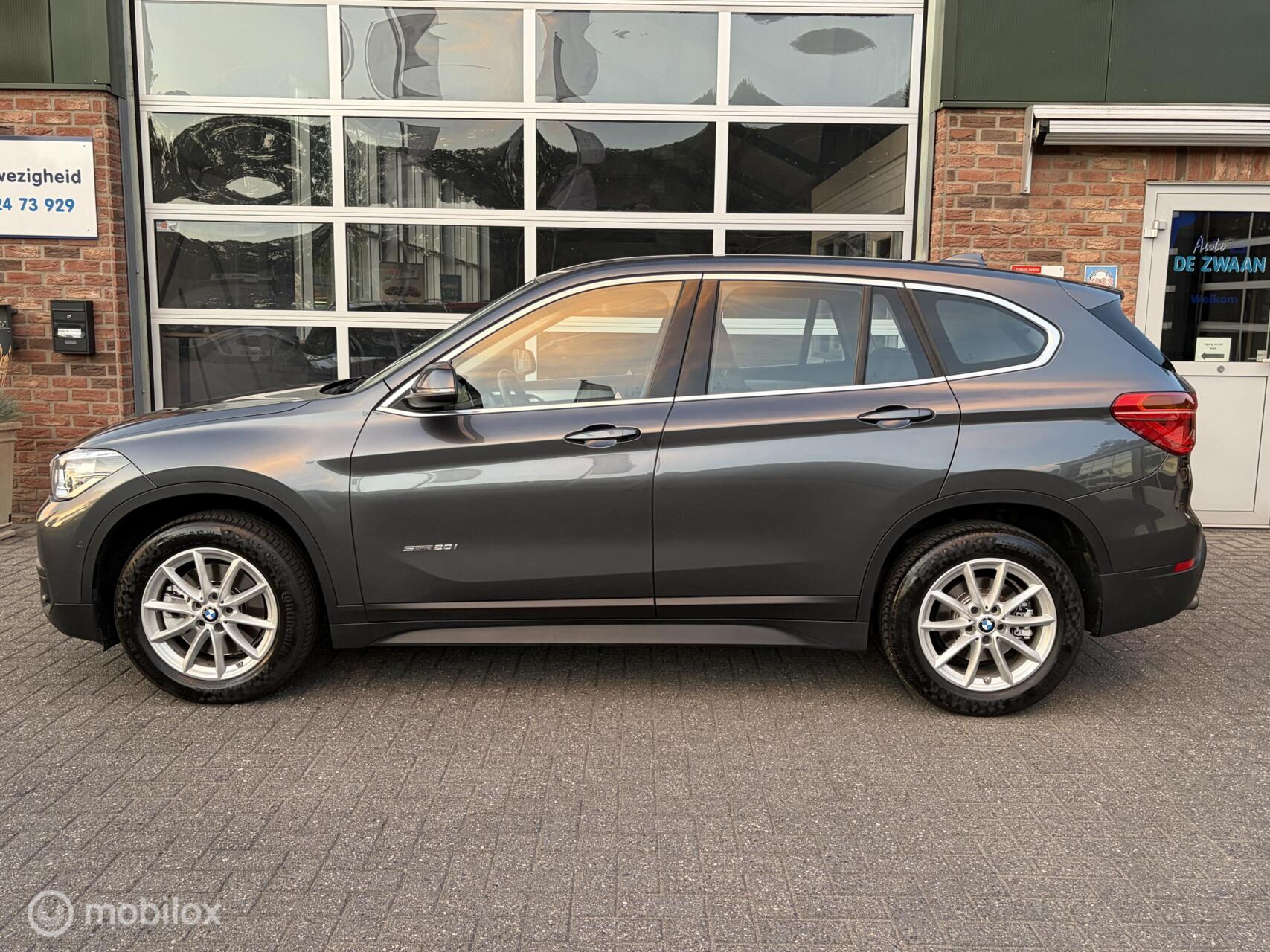 Foto van BMW X1 Sdrive20i