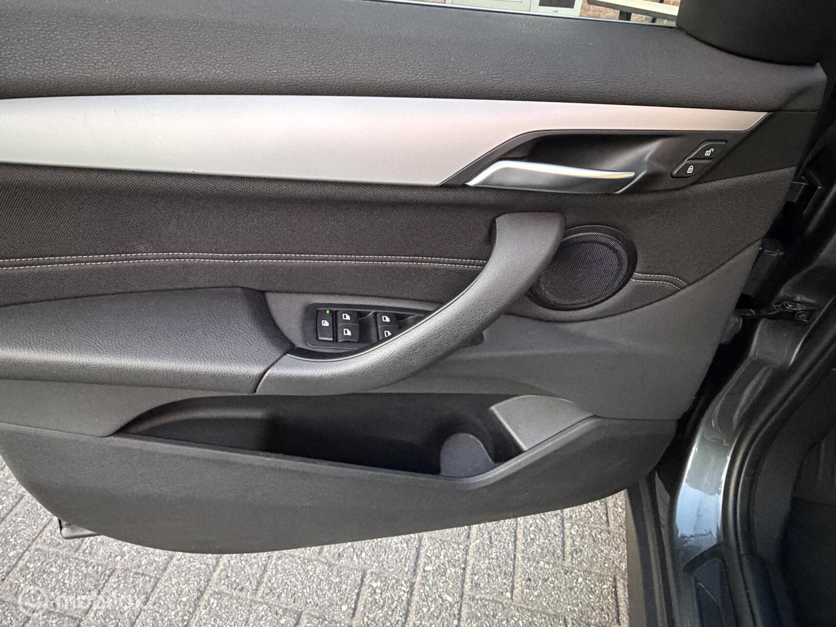 Foto van BMW X1 Sdrive20i
