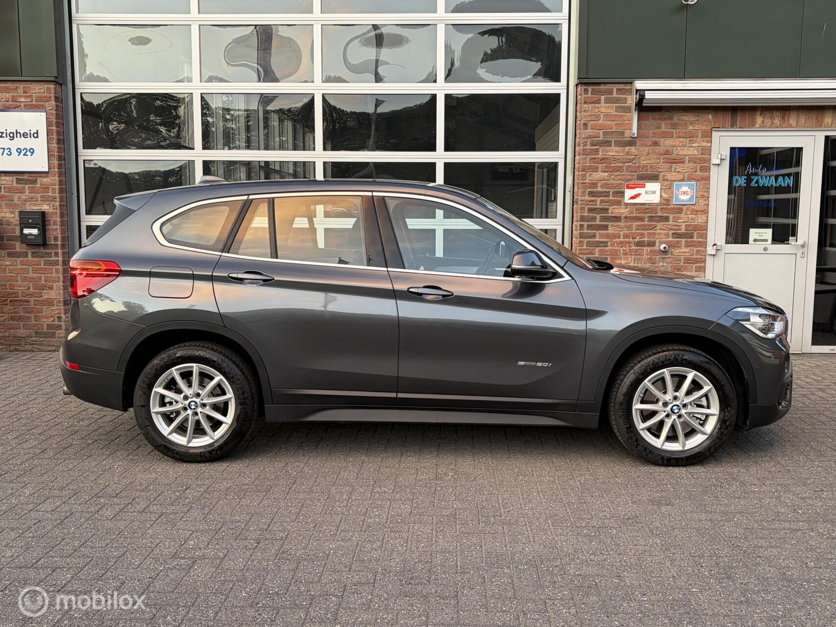 Foto van BMW X1 Sdrive20i