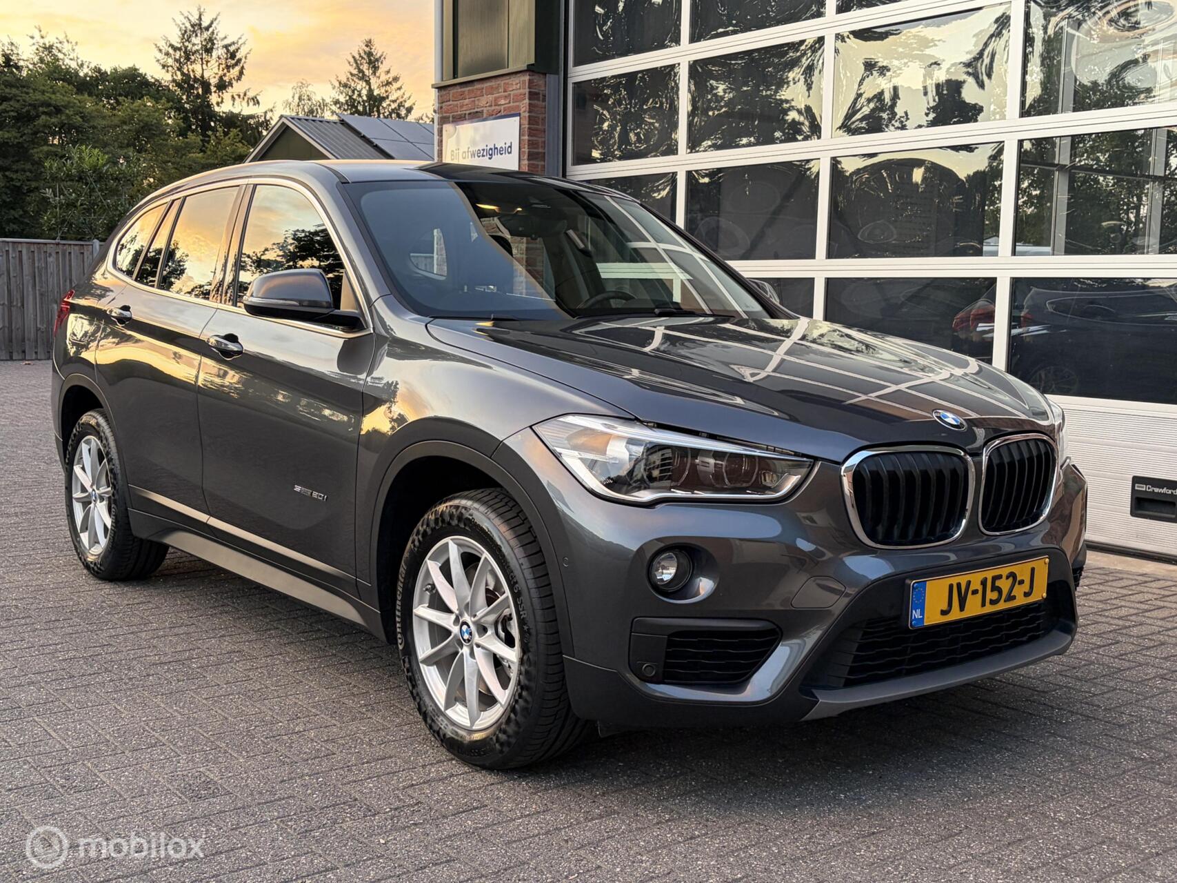 Foto van BMW X1 Sdrive20i