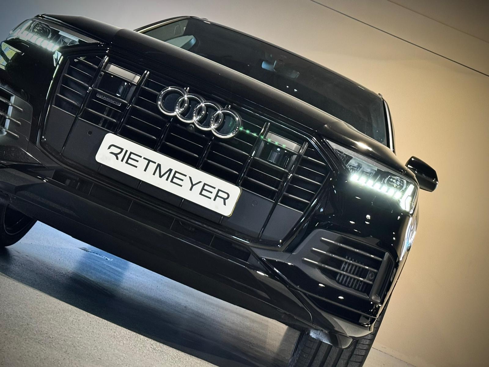 Foto van Audi Q7 55 TFSI E