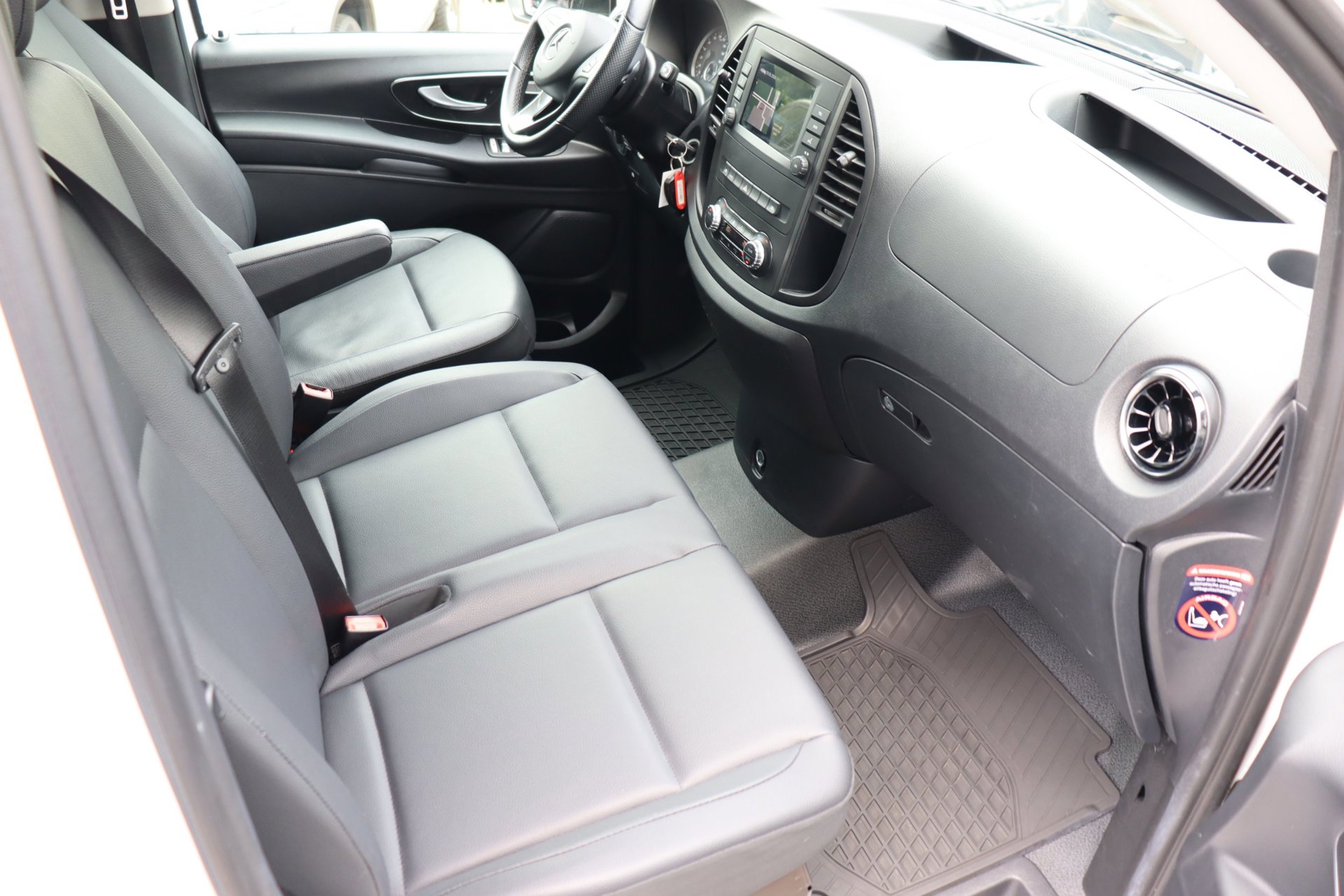 Foto van Mercedes-Benz Evito Tourer