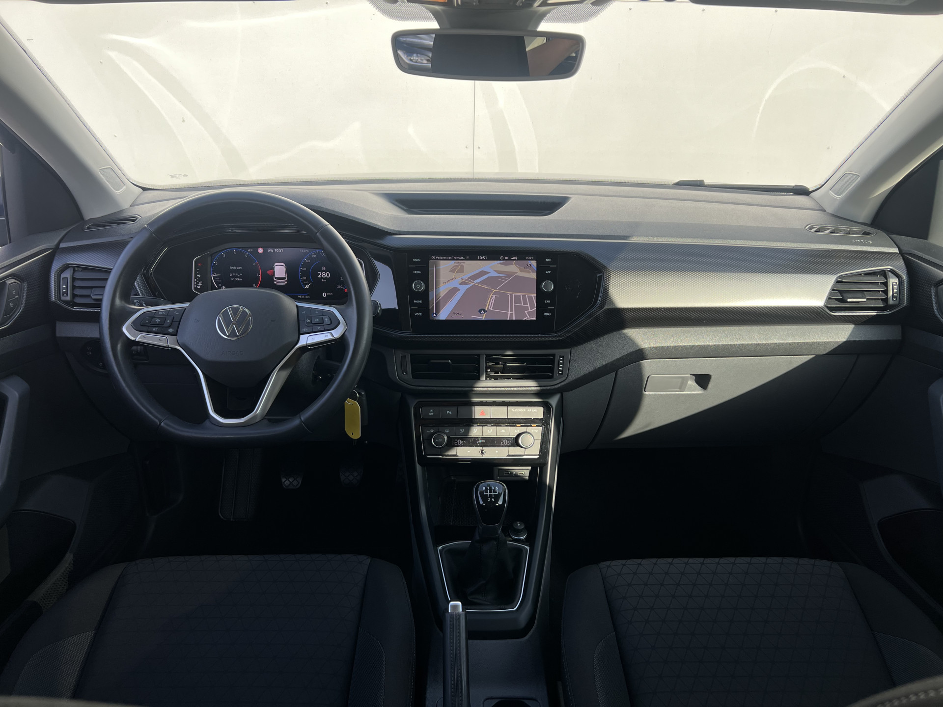 Foto van Volkswagen T-cross