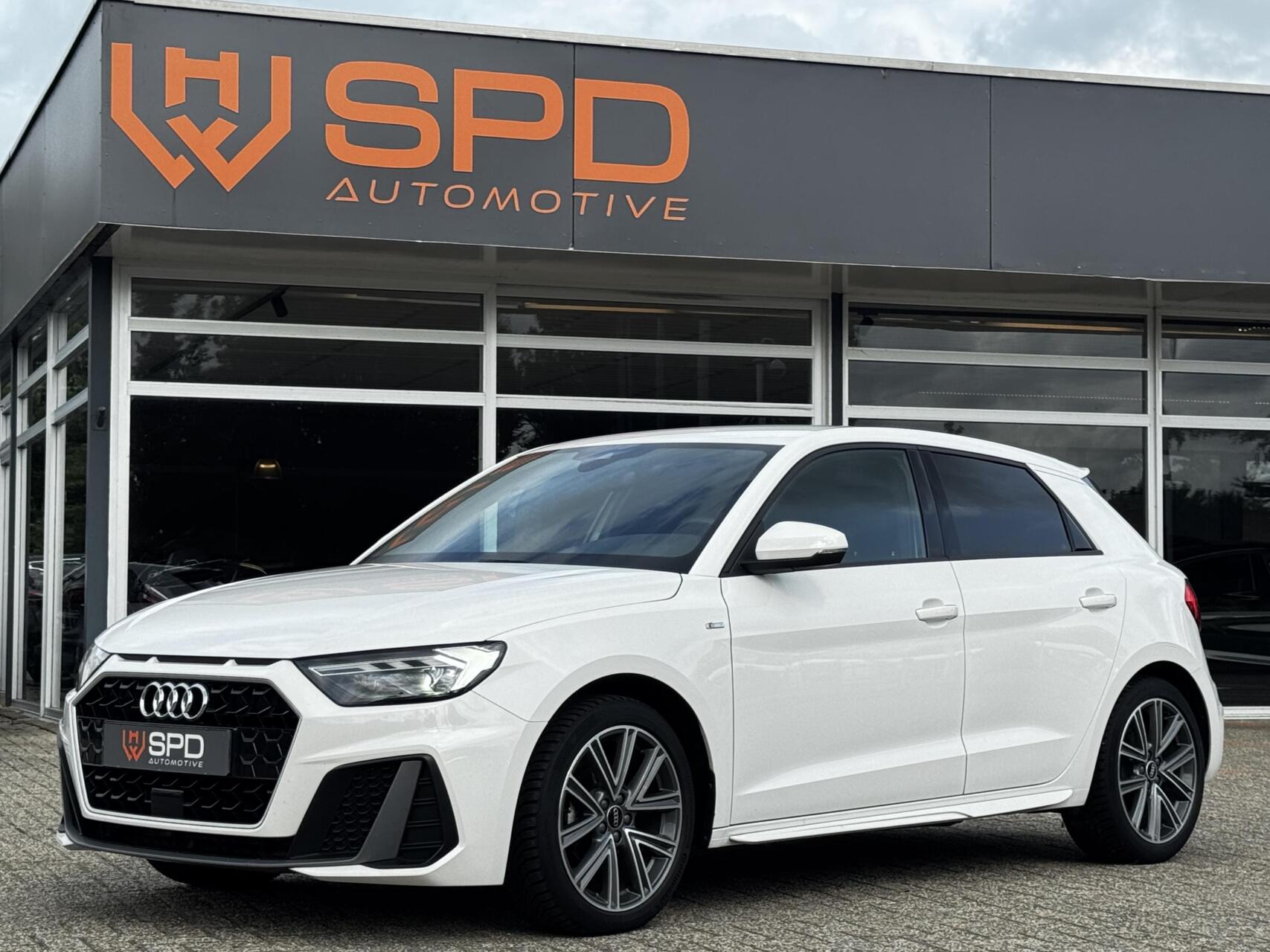 Audi A1 Sportback 25 TFSI S-Line|Virtual|LED|Carplay|5-drs 2021 - voorkant