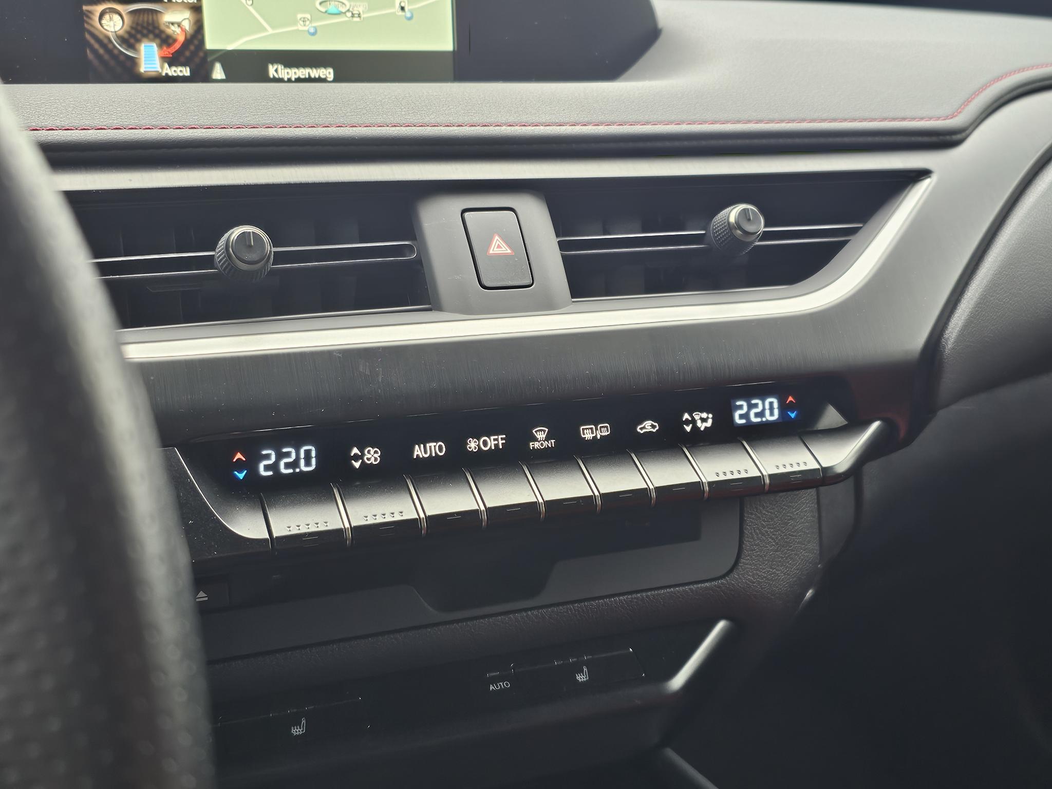 Foto van Lexus Lexus Ux250h