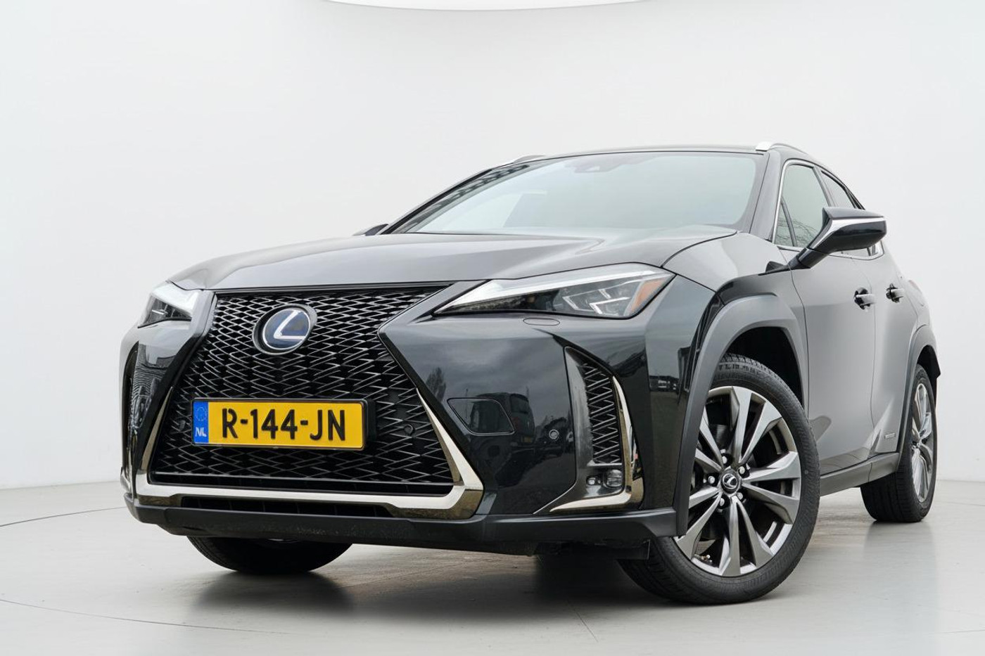 Foto van Lexus Lexus Ux250h