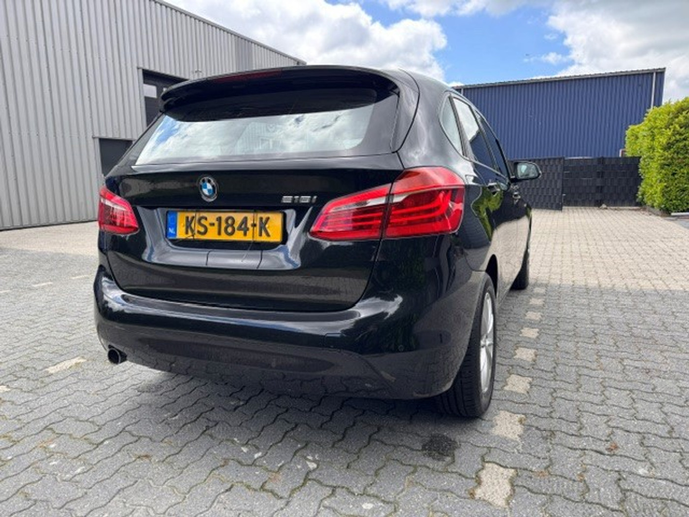 Foto van BMW 216i Active Tourer