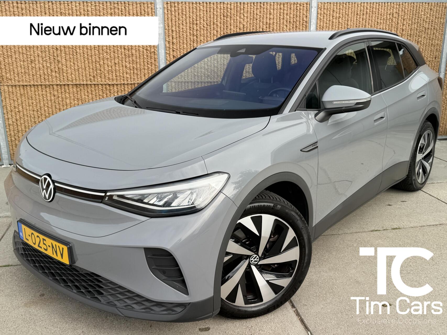 Volkswagen Id.4 Pro 150 KW Life 77 kWh Warmtepomp | 20 inch velgen | LED verlichting | Navigatiesysteem | Apple CarPlay/Android Auto | Cruise control adaptief | Climate control | Voorstoelen verwarmd | Parkeersensoren voor en achter 2021 - voorkant