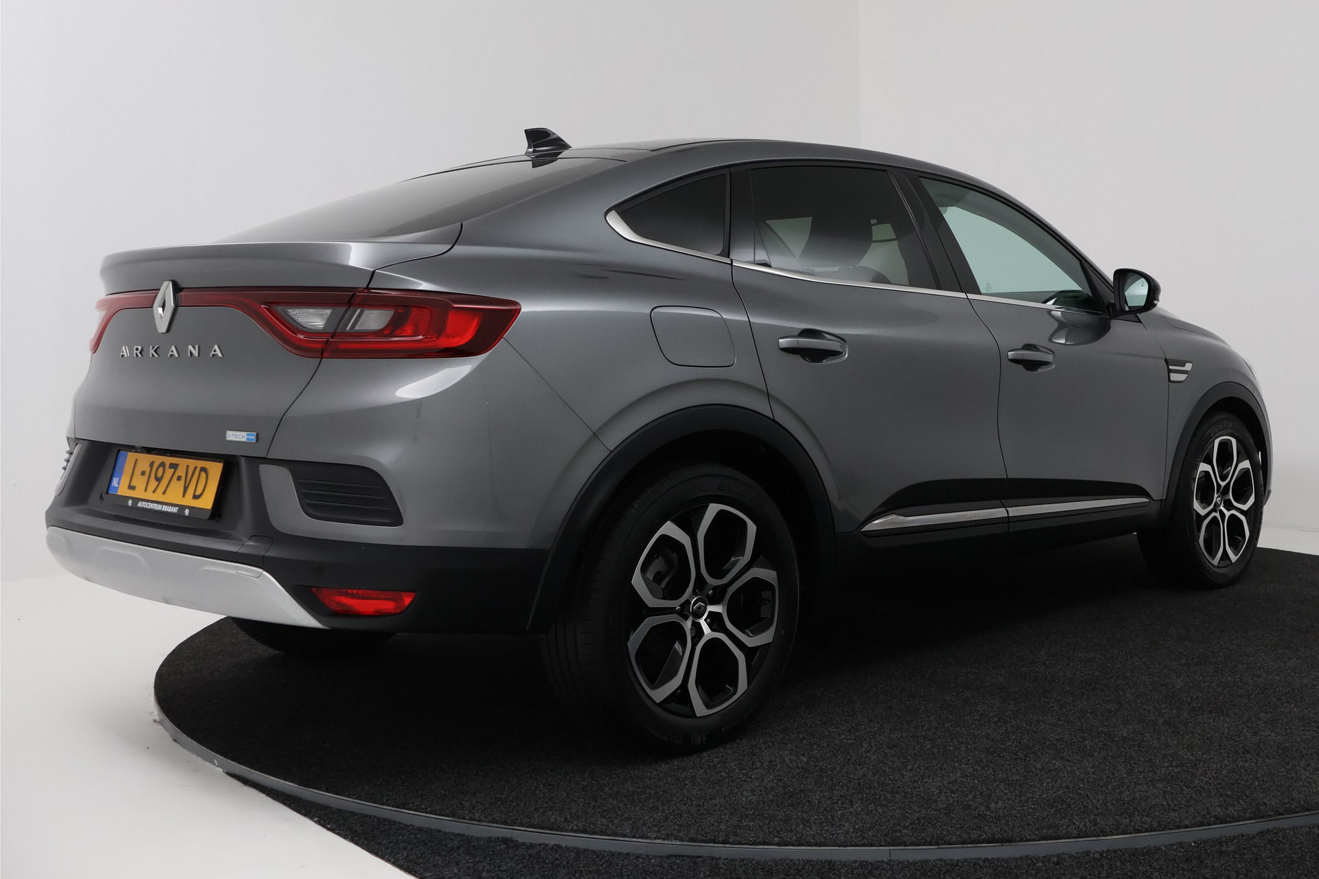 Foto van Renault Arkana E-tech / Megane Conquest E-tech (*)