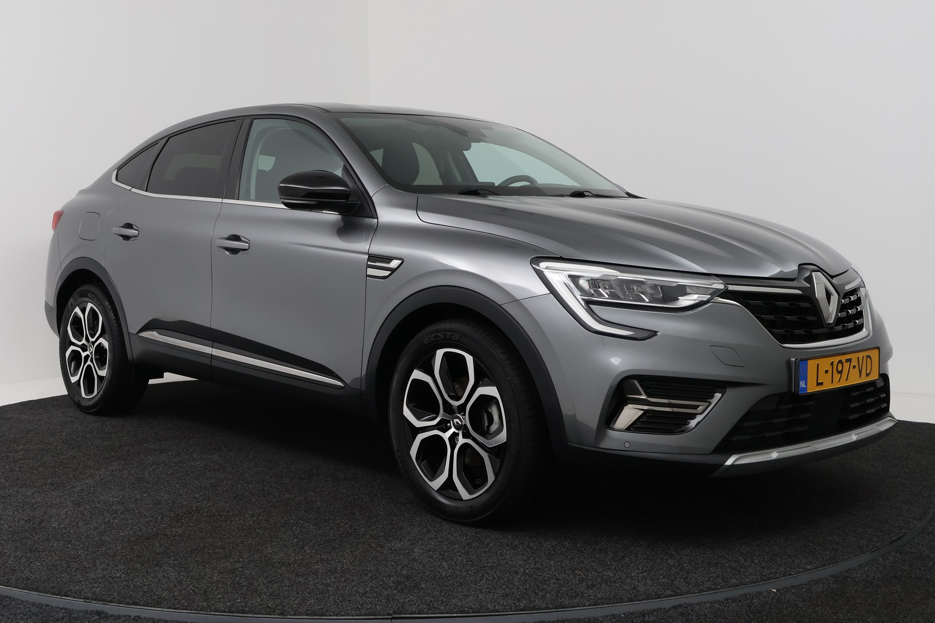 Foto van Renault Arkana E-tech / Megane Conquest E-tech (*)