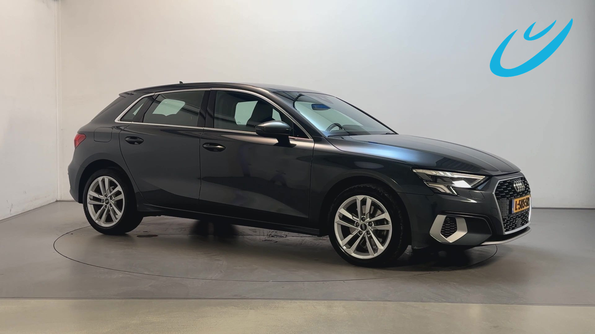 Audi A3 Sportback 30 TFSI S-Tronic Attitude Virtual Cockpit Navigatie App-Connect DAB+ Parkeersensoren 2021 - voorkant