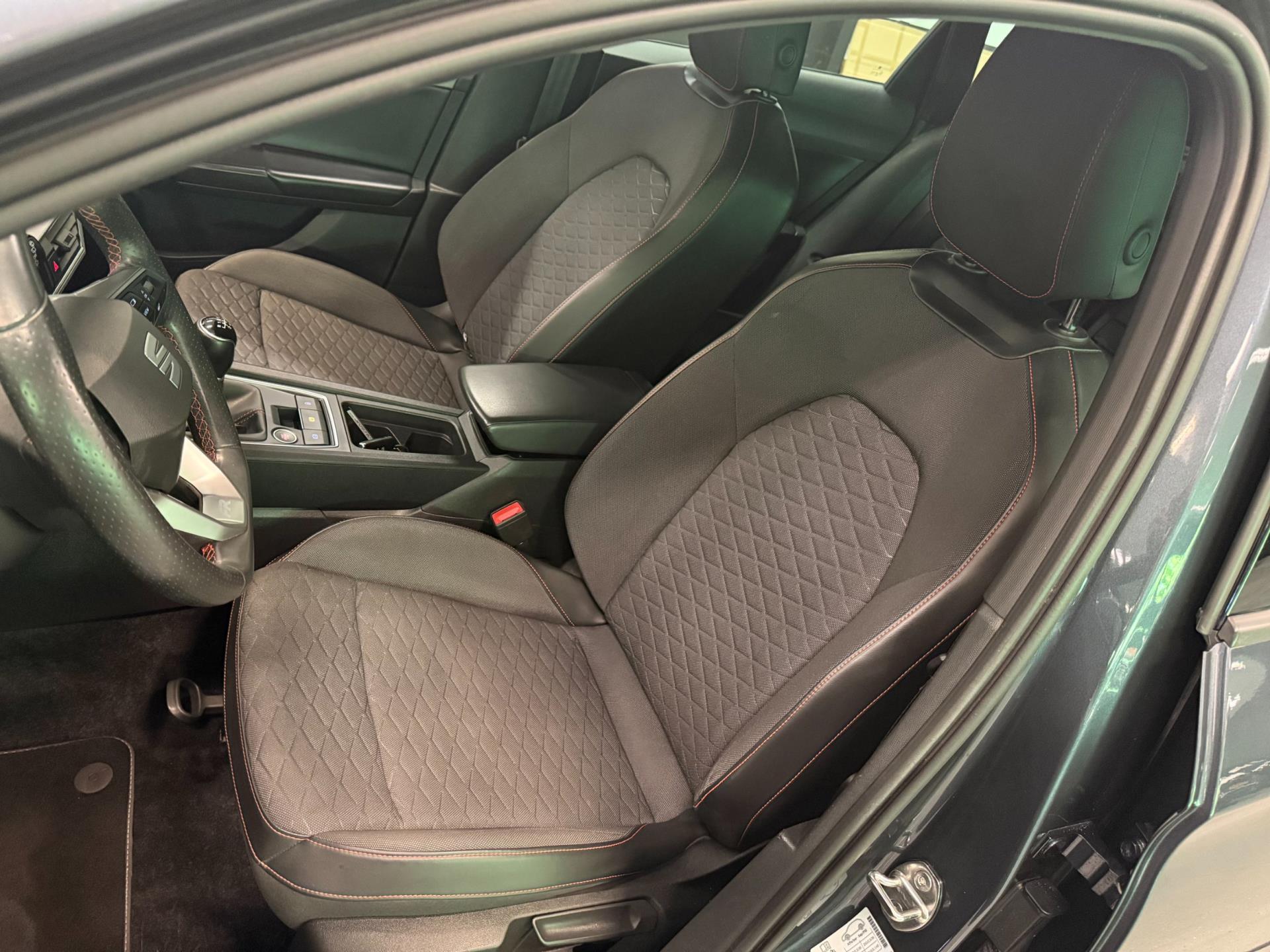 Foto van Seat Leon Sportstourer