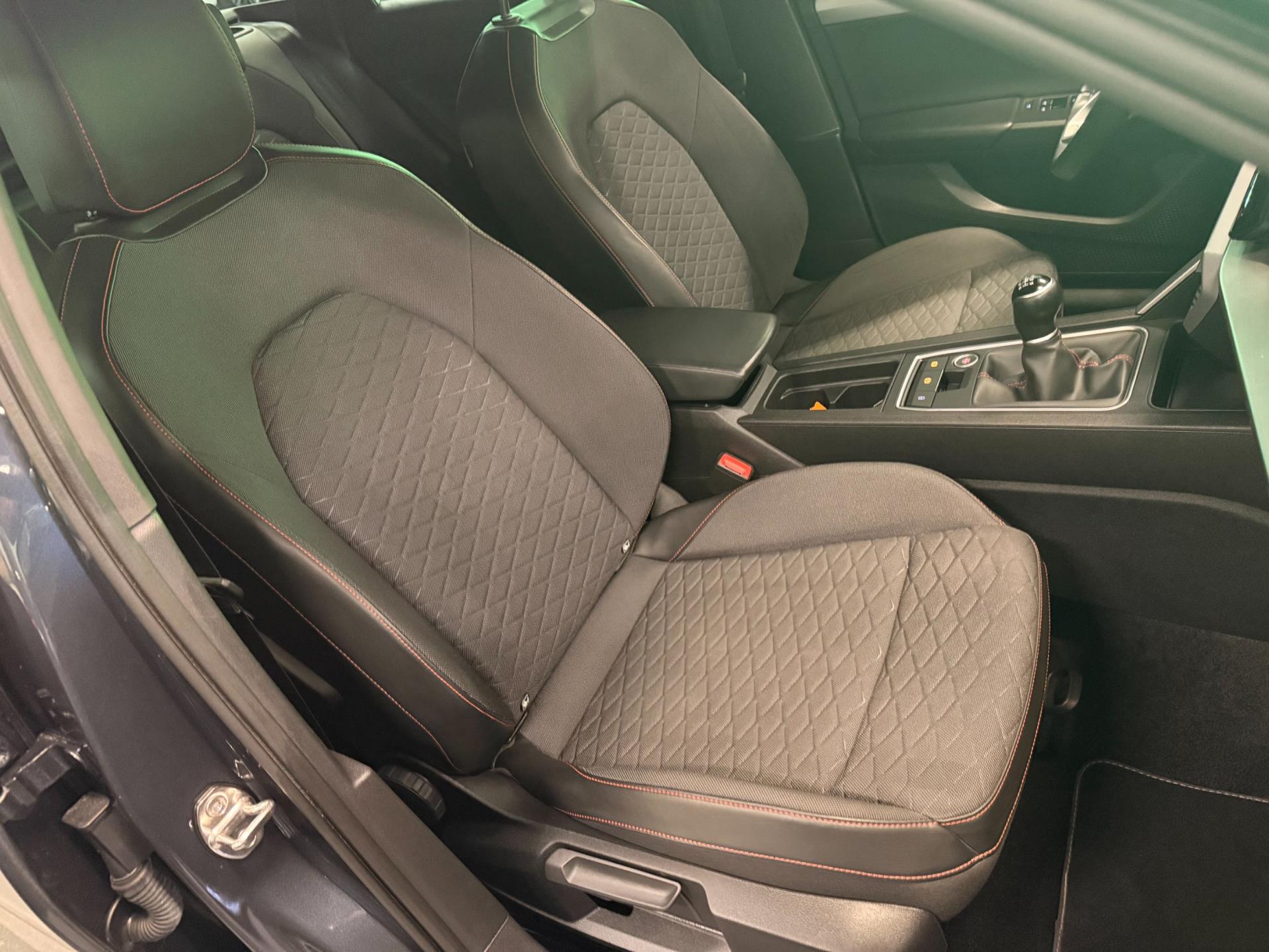 Foto van Seat Leon Sportstourer