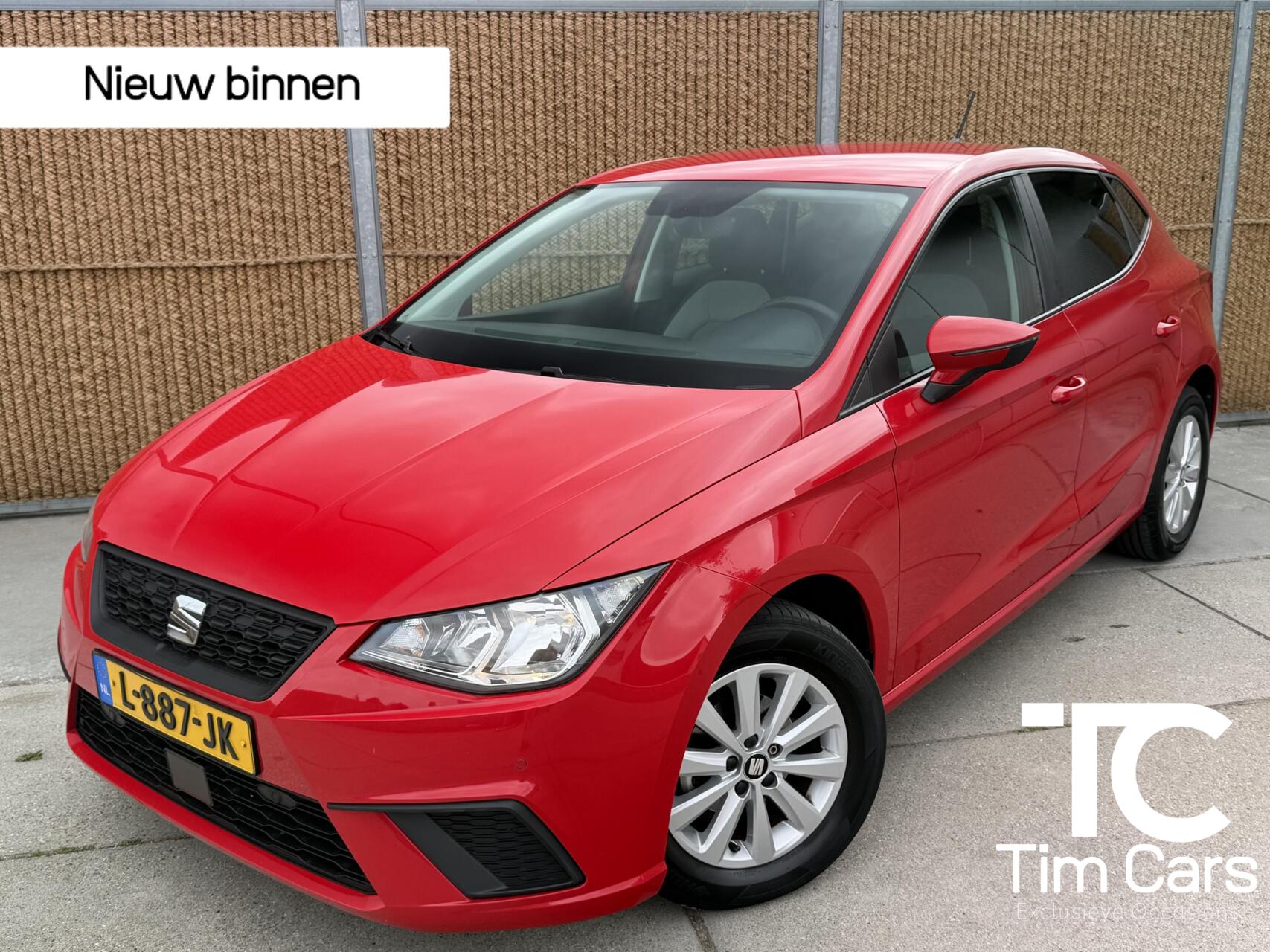 Seat Ibiza 1.0 TSI Style Business Intense Navigatiesysteem | Apple CarPlay/Android Auto | Climate control | Cruise control | Achteruitrijcamera | Parkeersensoren voor en achter | Getint glas 2021 - voorkant