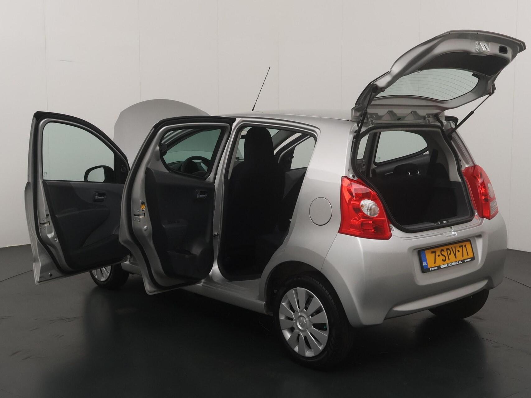 Foto van Suzuki Alto
