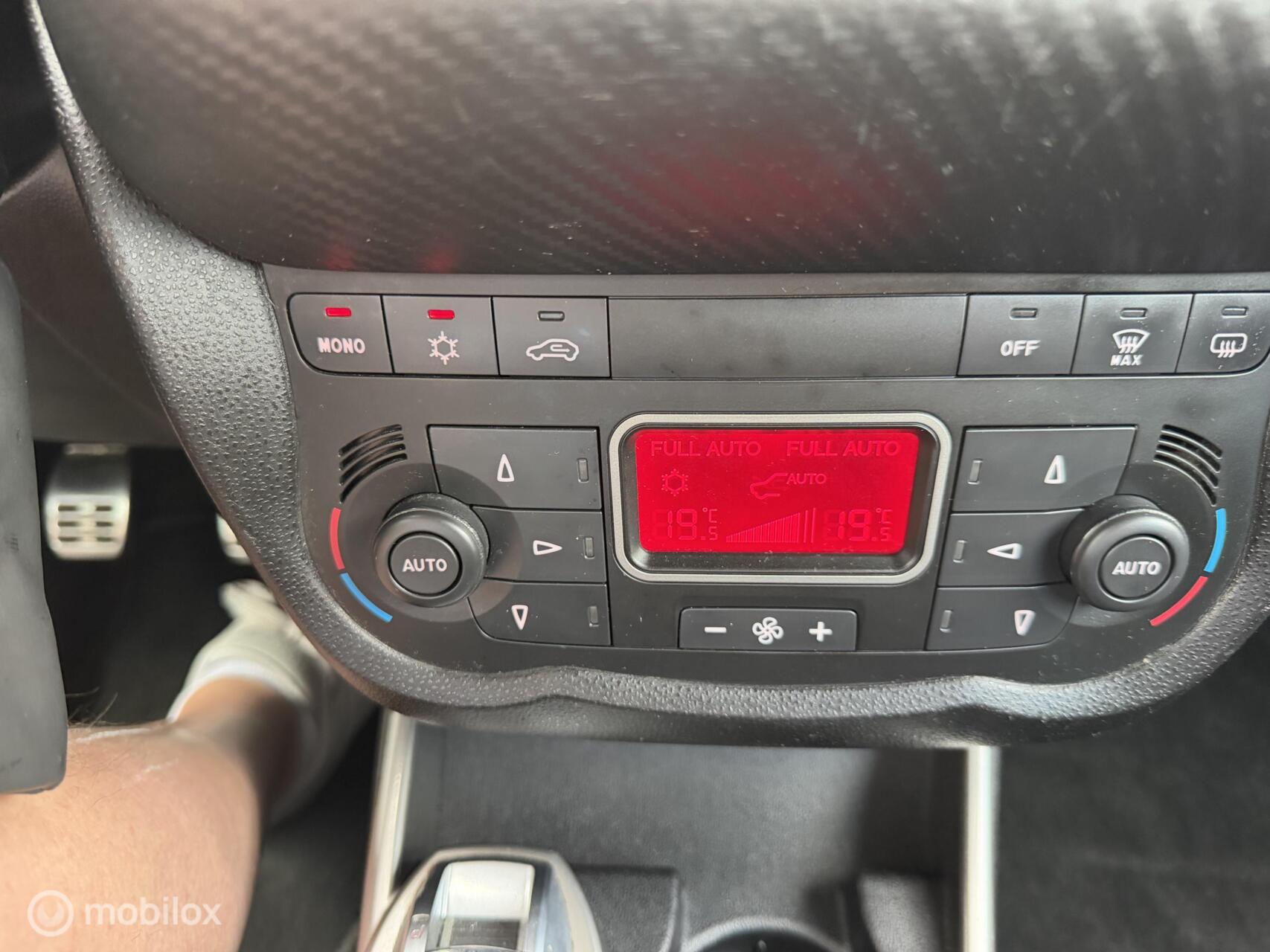 Foto van Alfa Romeo Alfa Mito