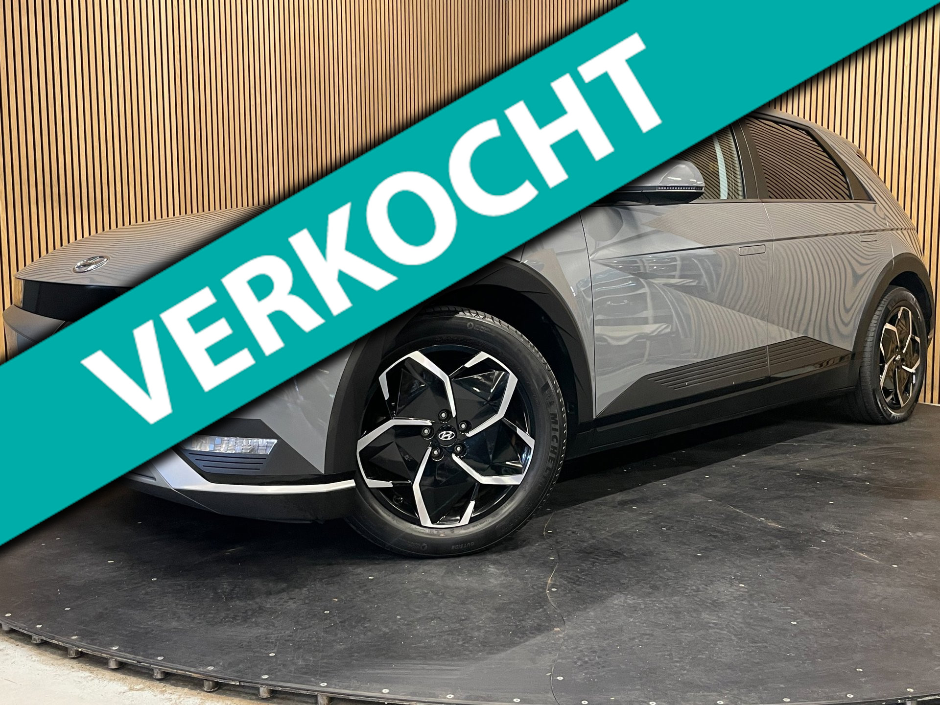 Hyundai Ioniq5 Connect 73kWh|98%SOH|BOSE|ACC|STOEL+STUURVERWARM|CARPLAY|CAMERA|ELEKTR.STOELEN+A-KLEP|NAP|NL|INCL.BTW|1e EIGENAAR| 2021 - voorkant