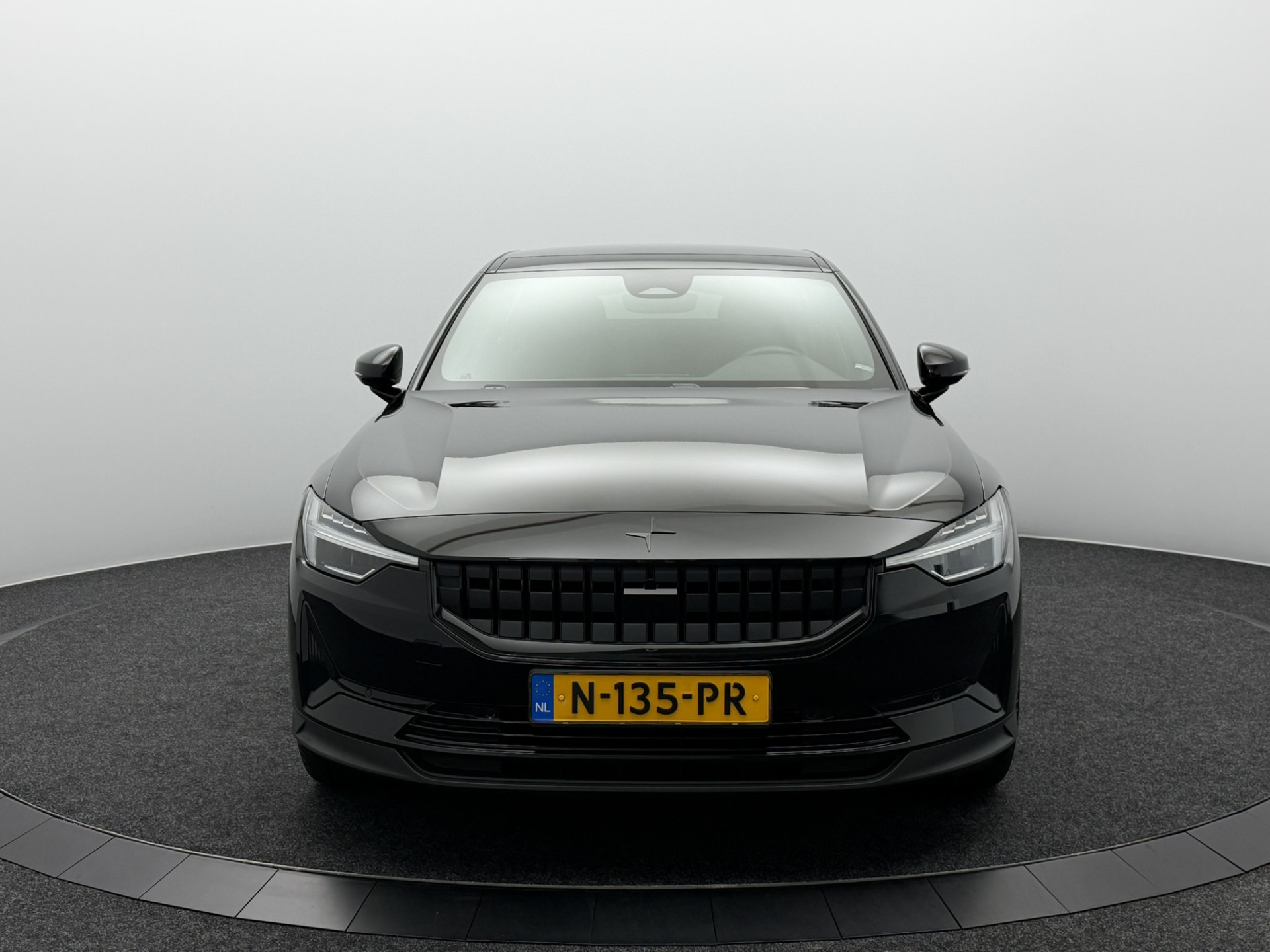 Foto van Polestar Polestar 2