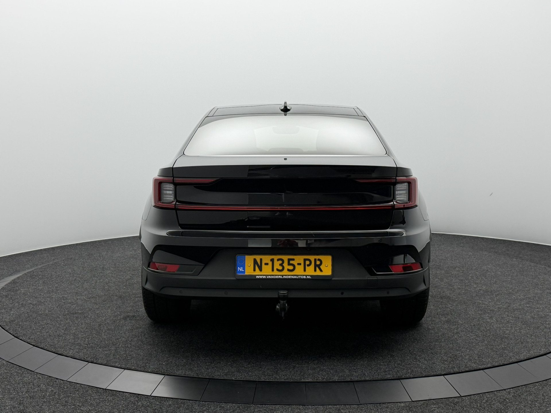Foto van Polestar Polestar 2