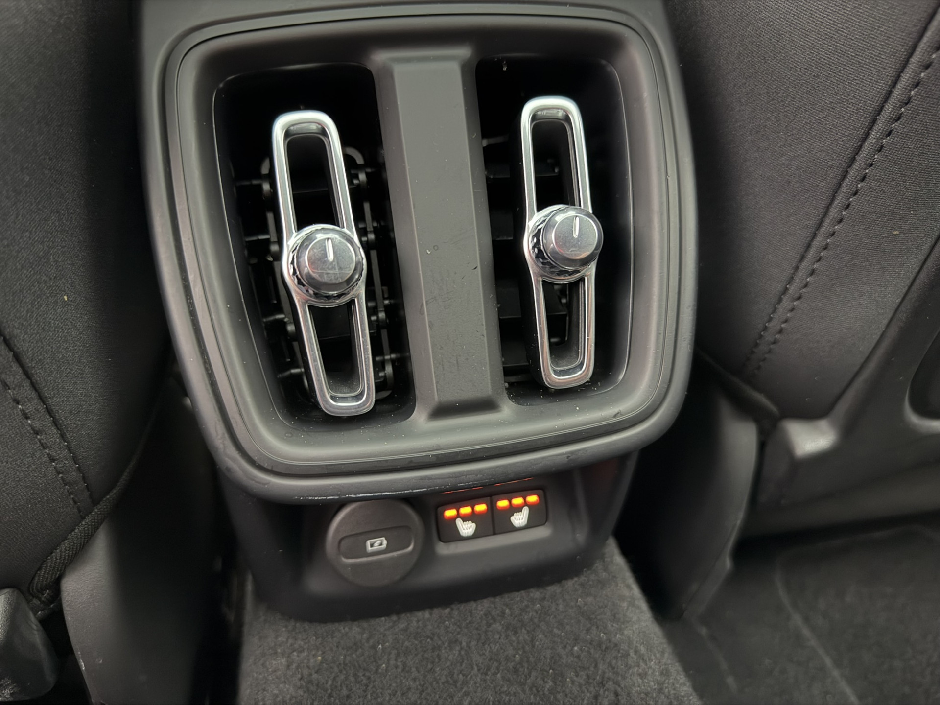 Foto van Polestar Polestar 2