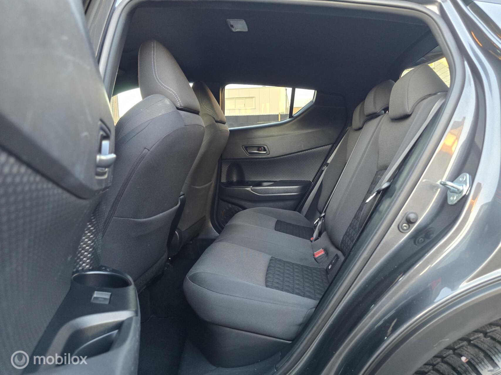 Foto van Toyota C-hr