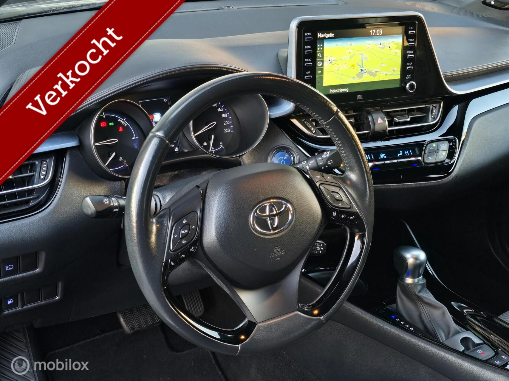 Foto van Toyota C-hr
