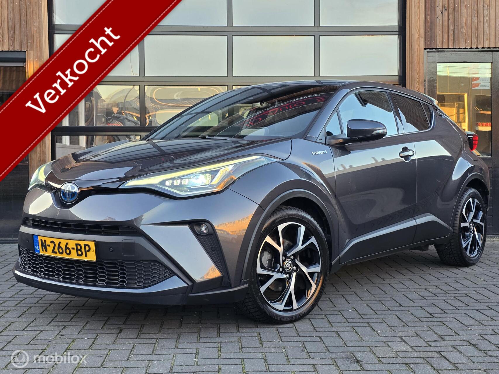 Toyota C-hr 1.8 HYBRID AUTOMAAT ACC CARPLAY CAMERA STOELVERWARMING 2021 - voorkant