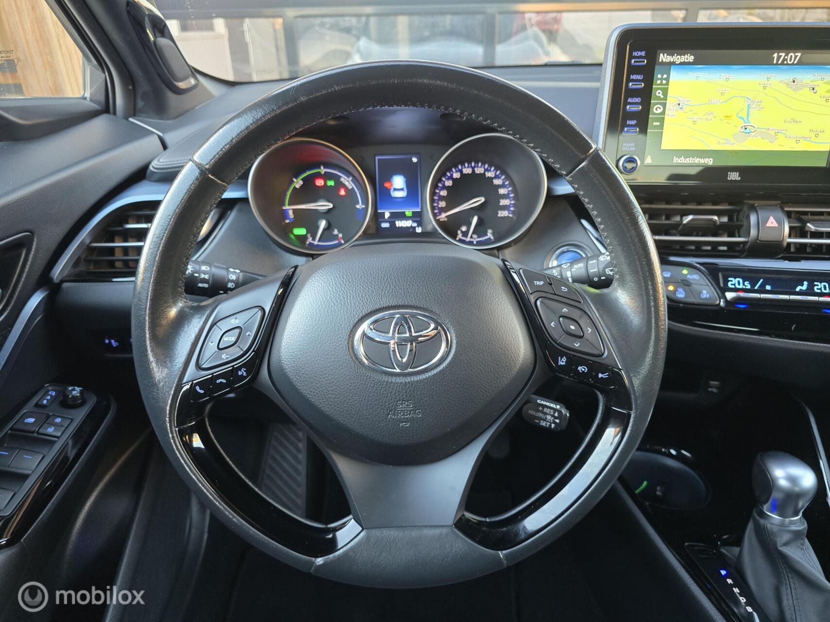 Foto van Toyota C-hr