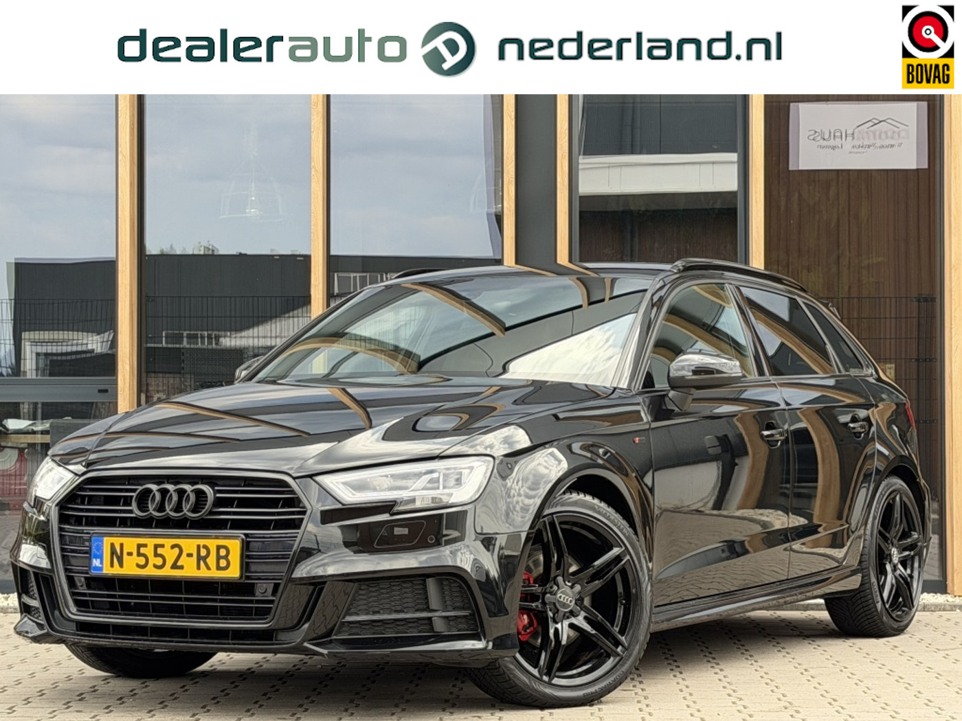 Audi A3 Sportback 1.5 TFSI S-line | Leder | Navi | Black-Pack 2018 - voorkant