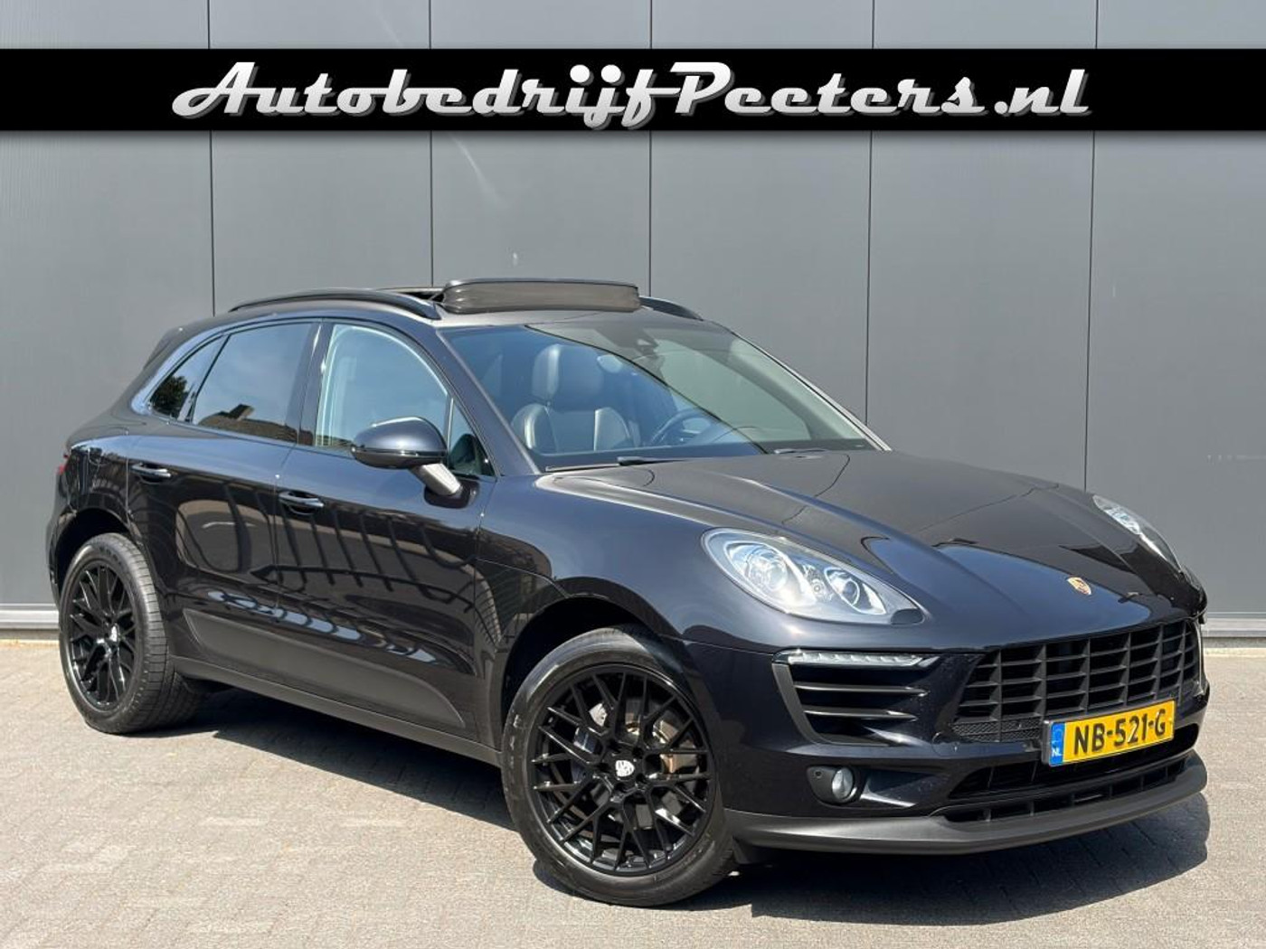 Porsche Macan 2.0T Pano Leder 14V-comfortstoel Camera Navi Cruise 20inch NL-auto 2017 - voorkant
