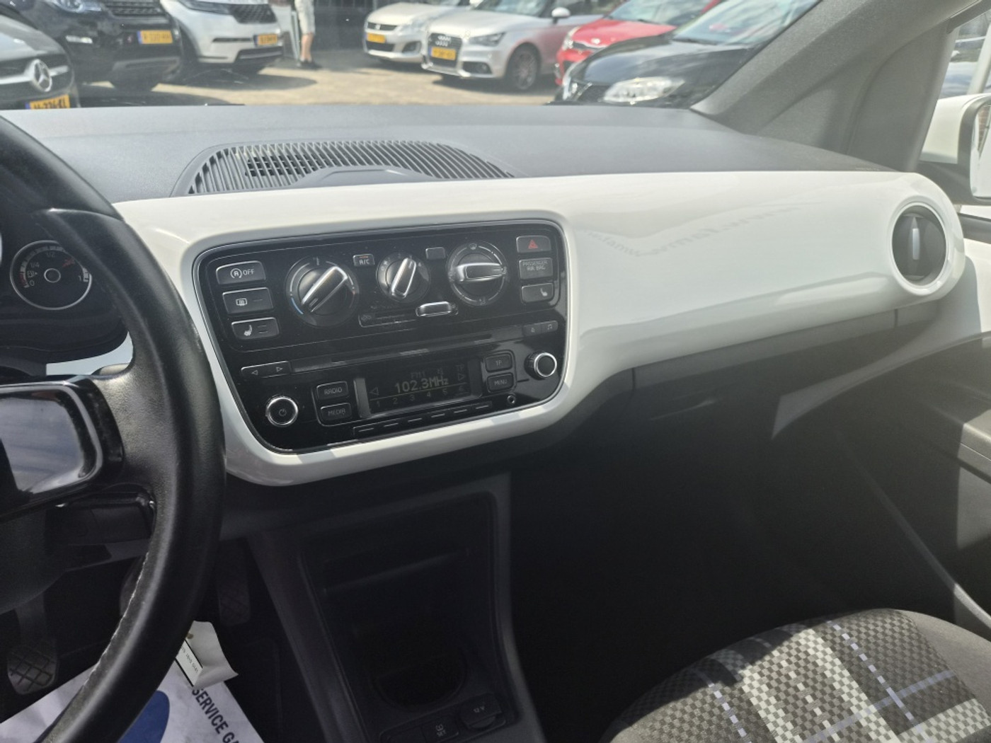 Foto van Volkswagen Up