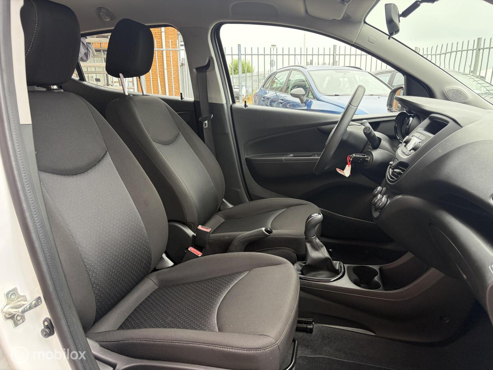 Foto van Opel Karl / Viva